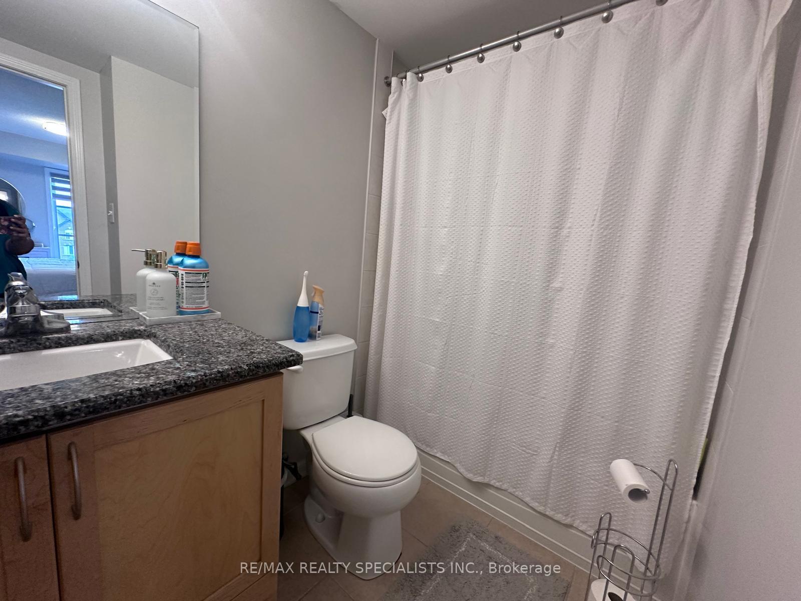 Photo 20 of Unit 319, 3070 Rotary Way, Burlington, Alton — HOMEH
