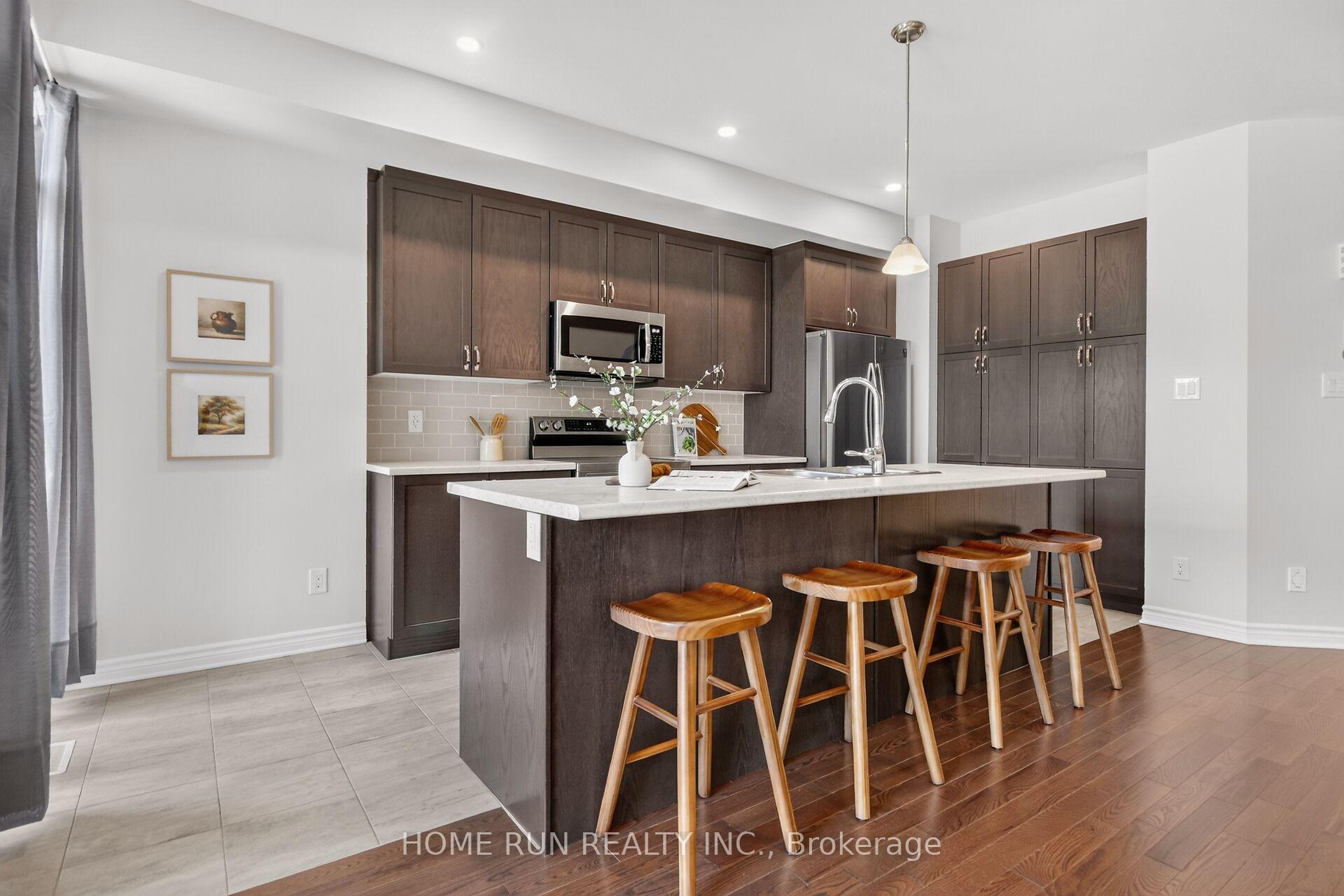 Photo 8 of 302 Grackle Street, Ottawa, Blossom Park/Kemp Park/Findlay Creek — HOMEH