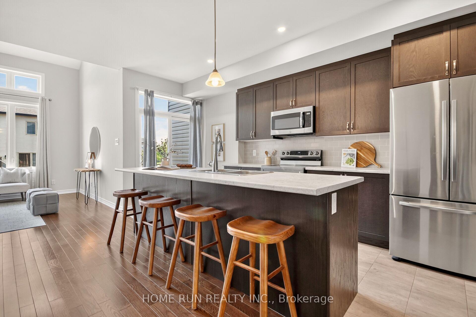 Photo 12 of 302 Grackle Street, Ottawa, Blossom Park/Kemp Park/Findlay Creek — HOMEH