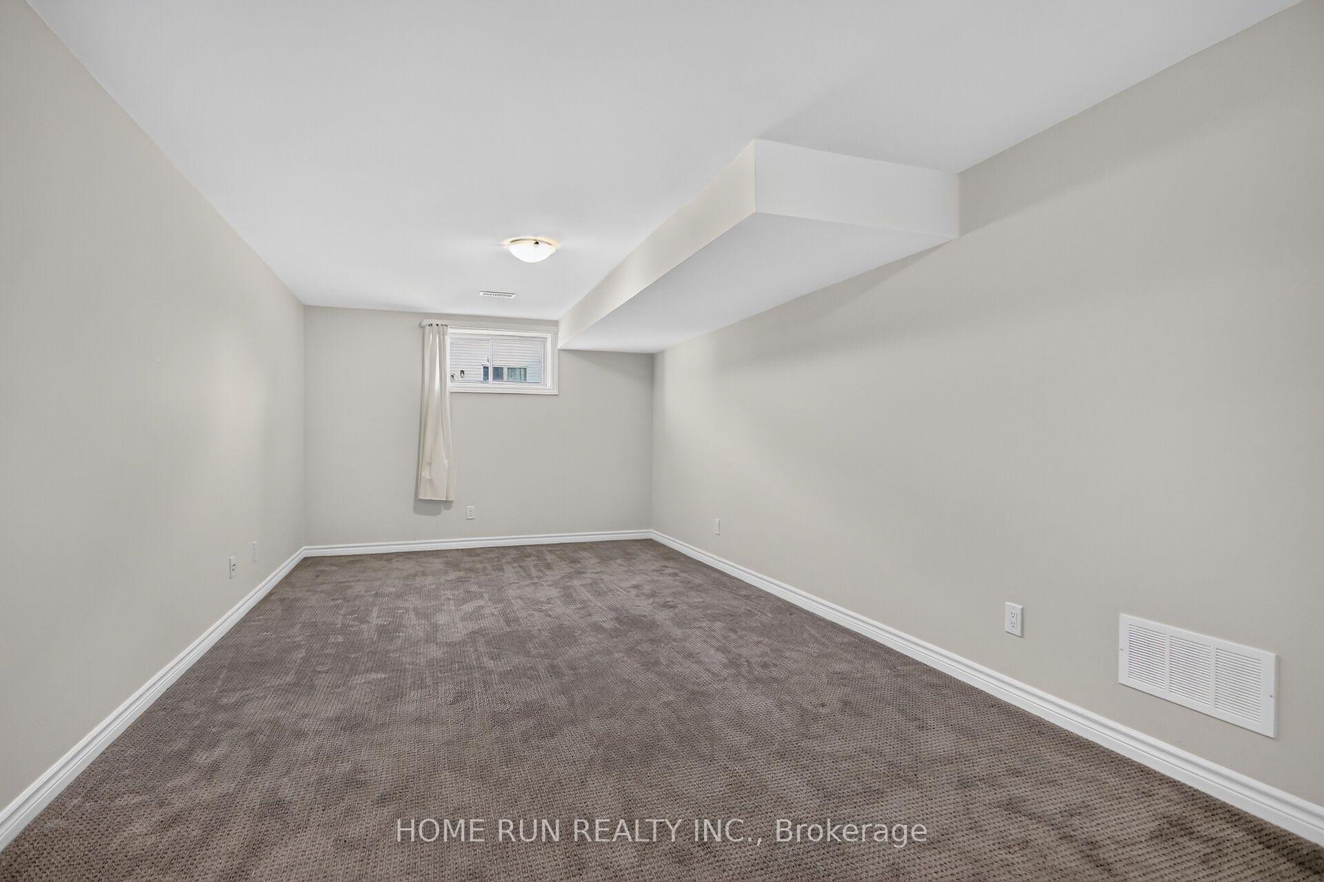 Photo 29 of 302 Grackle Street, Ottawa, Blossom Park/Kemp Park/Findlay Creek — HOMEH