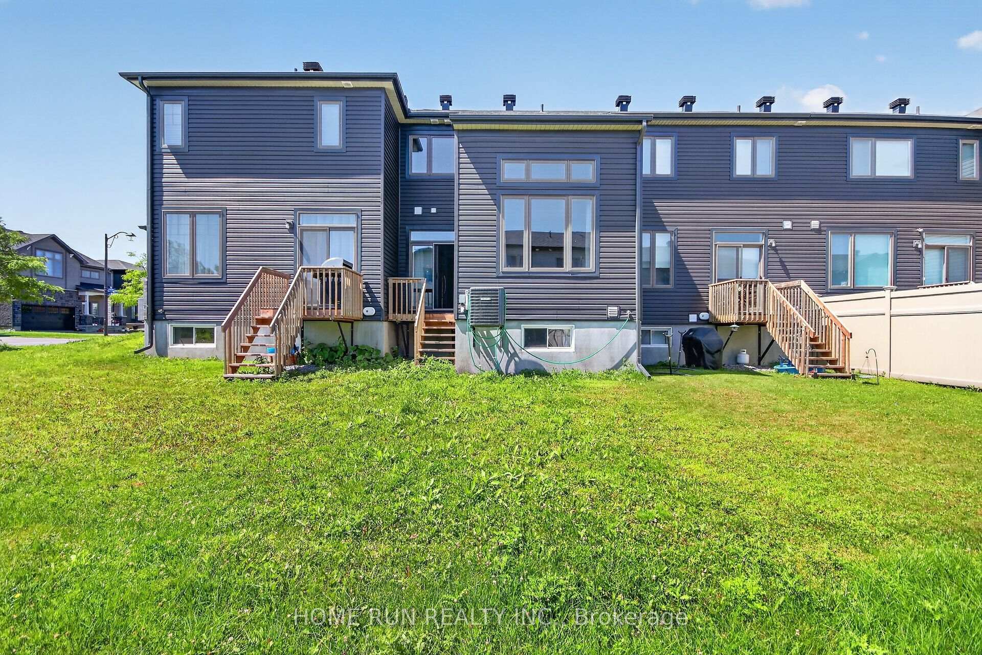 Photo 30 of 302 Grackle Street, Ottawa, Blossom Park/Kemp Park/Findlay Creek — HOMEH