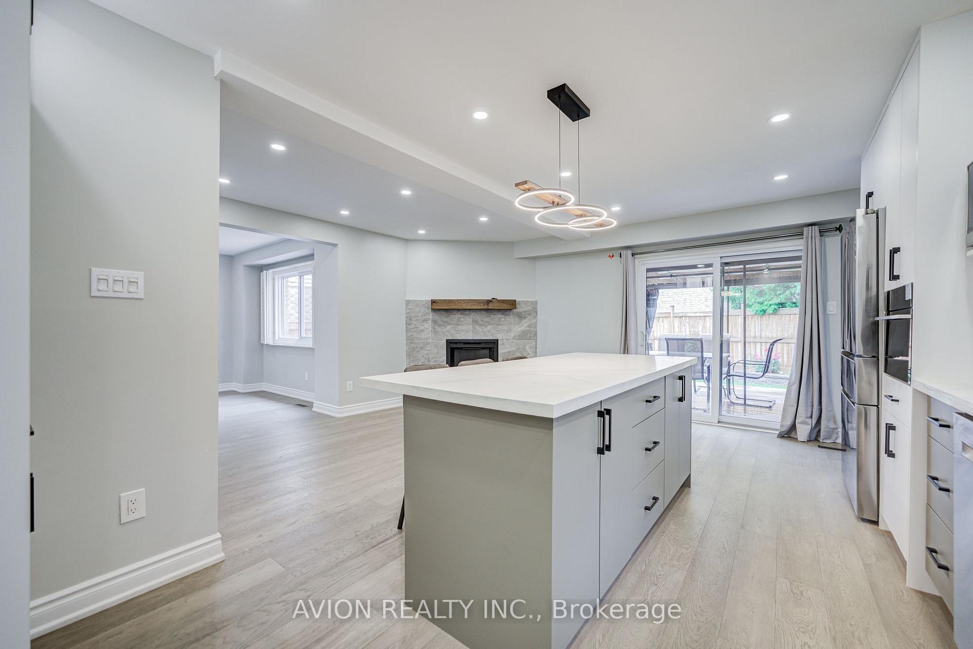 Photo 18 of 9 Falan Heights Crescent, Aurora, Aurora Heights — HOMEH