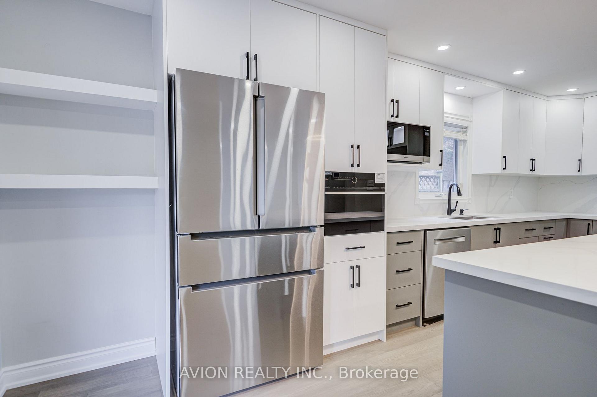 Photo 19 of 9 Falan Heights Crescent, Aurora, Aurora Heights — HOMEH