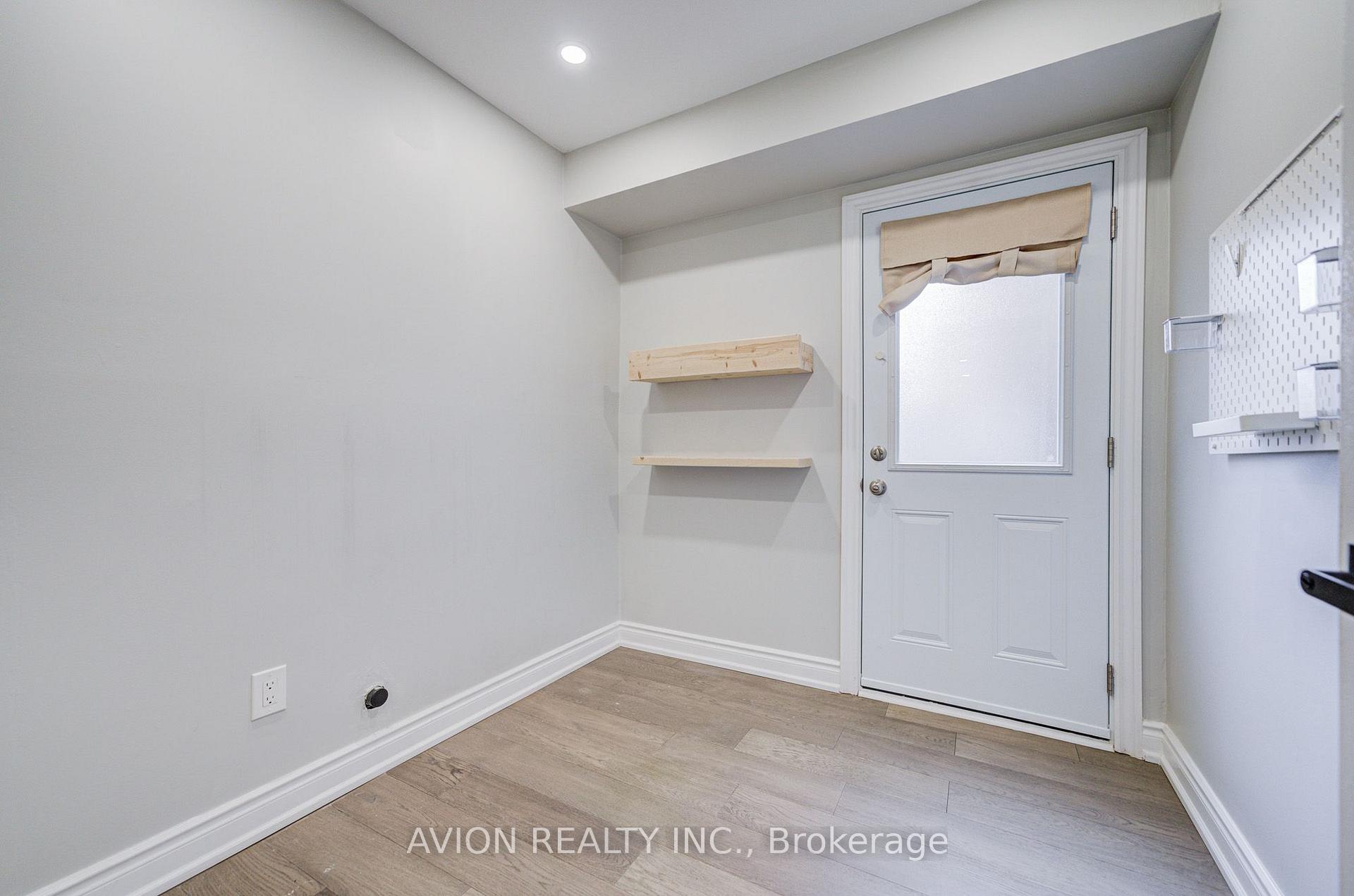 Photo 20 of 9 Falan Heights Crescent, Aurora, Aurora Heights — HOMEH