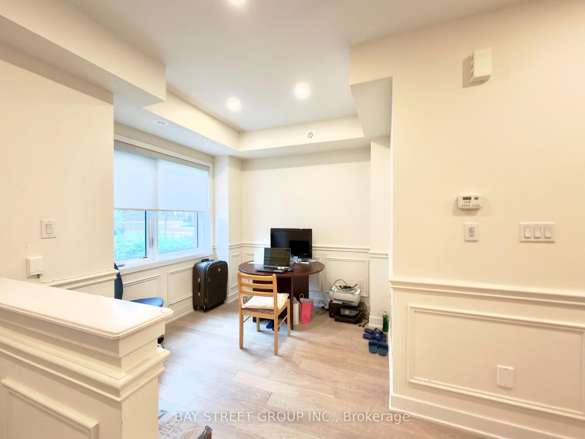 Photo 4 of 26 William Duncan Road, North York, Downsview-Roding-CFB — HOMEH