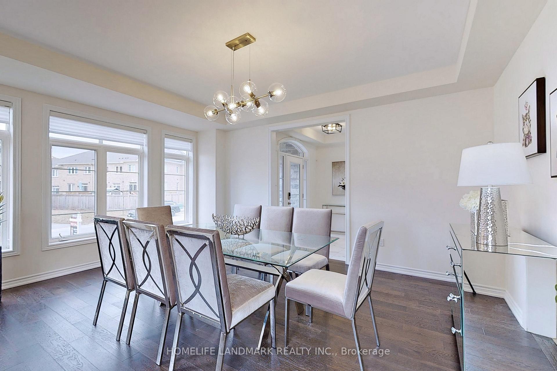 Photo 8 of 75 Mitchell Place, Newmarket, Glenway Estates — HOMEH