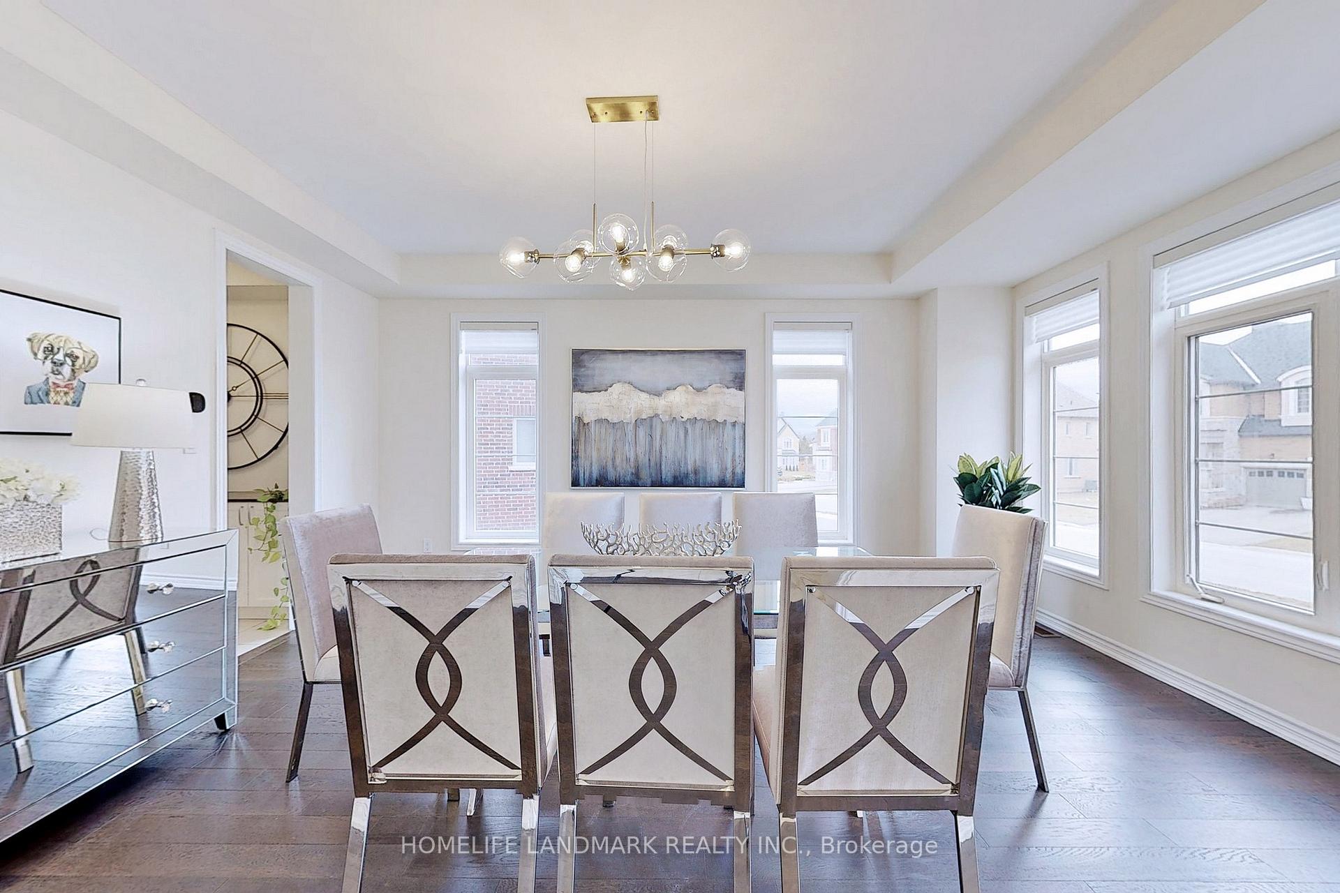 Photo 10 of 75 Mitchell Place, Newmarket, Glenway Estates — HOMEH