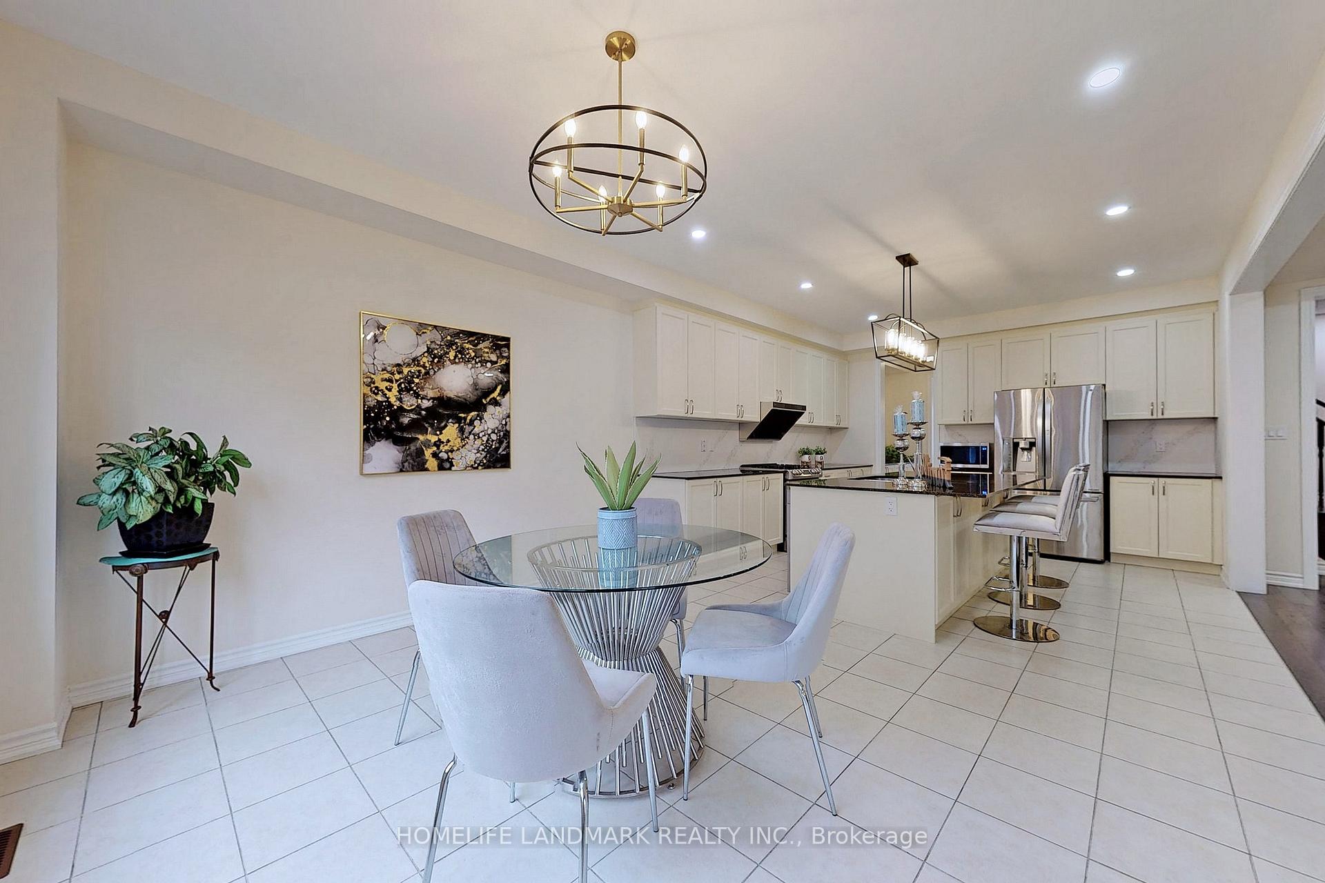 Photo 20 of 75 Mitchell Place, Newmarket, Glenway Estates — HOMEH