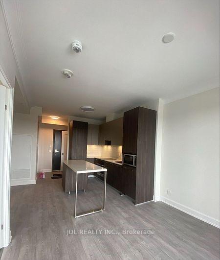Photo 5 of Unit 711, 38 Water Walk Drive, Markham, Unionville — HOMEH