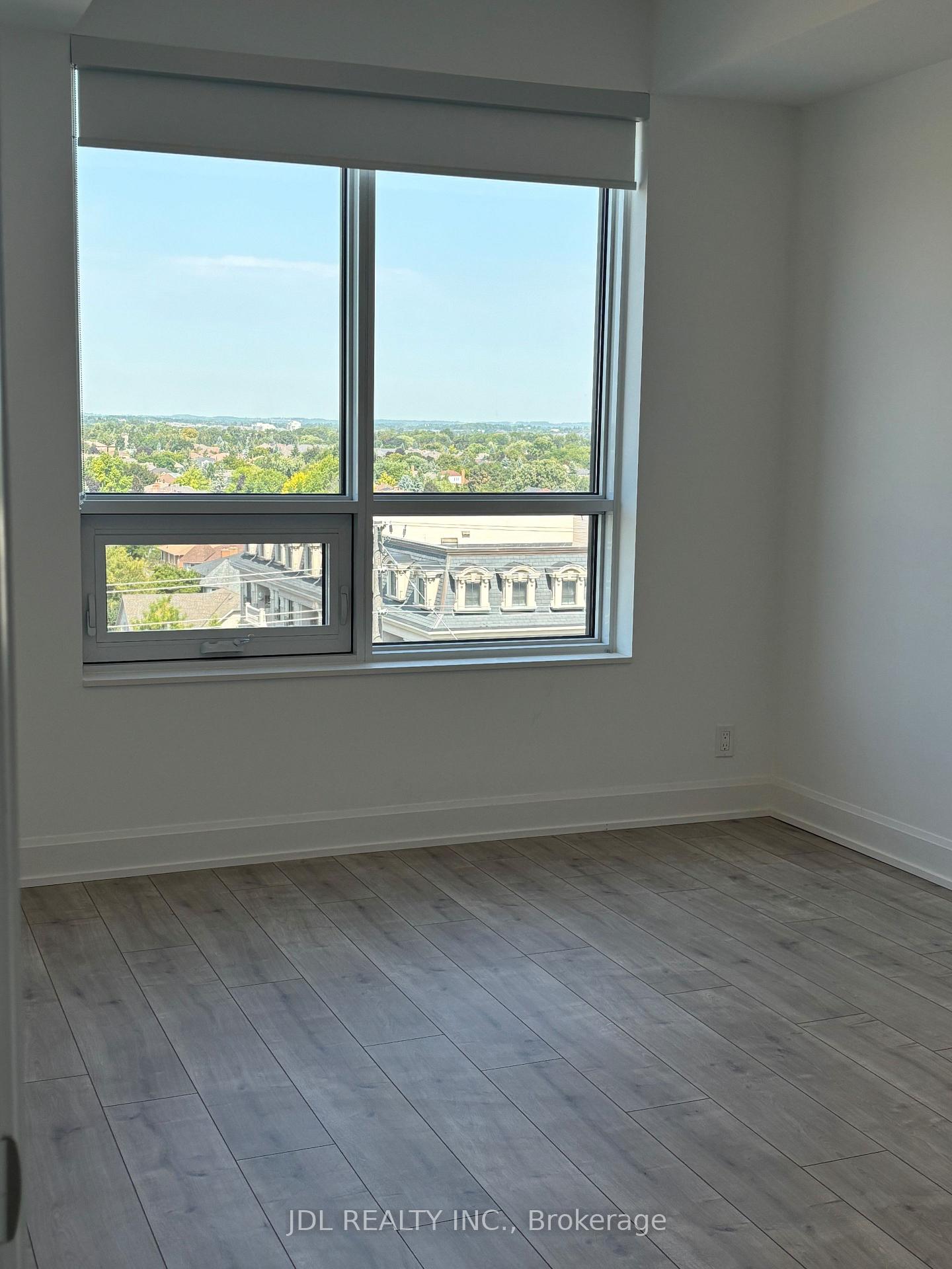 Photo 11 of Unit 711, 38 Water Walk Drive, Markham, Unionville — HOMEH