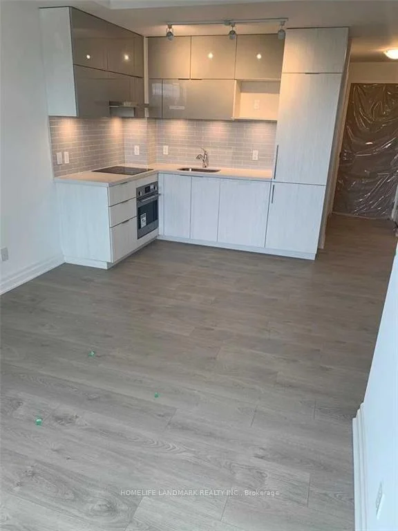 Photo 6 of Unit 317, 10 Rouge Valley Drive W, Markham, Unionville — HOMEH