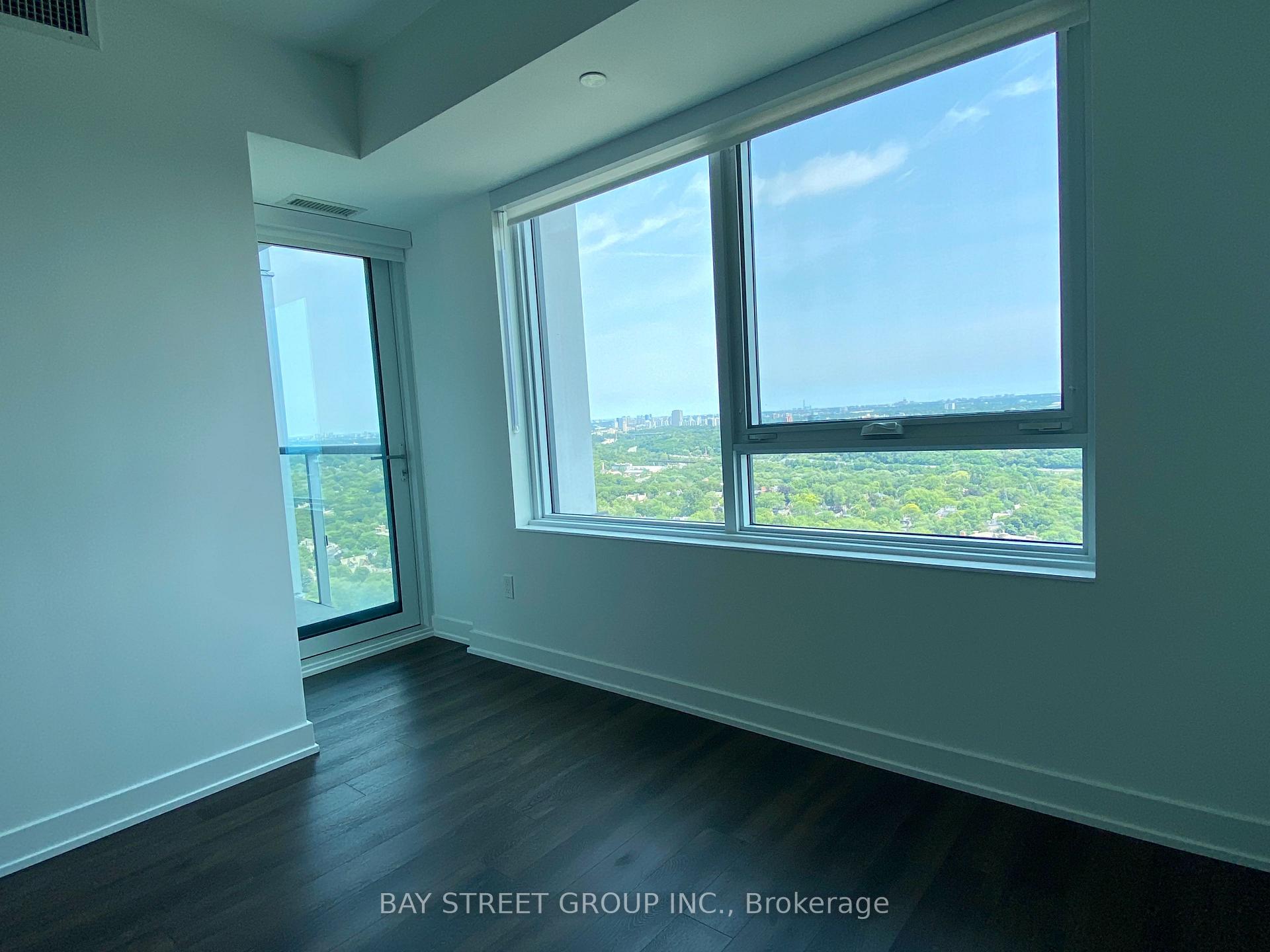 Photo 4 of Unit 3508, 609 Sherbourne Street, Toronto, North St. James Town — HOMEH