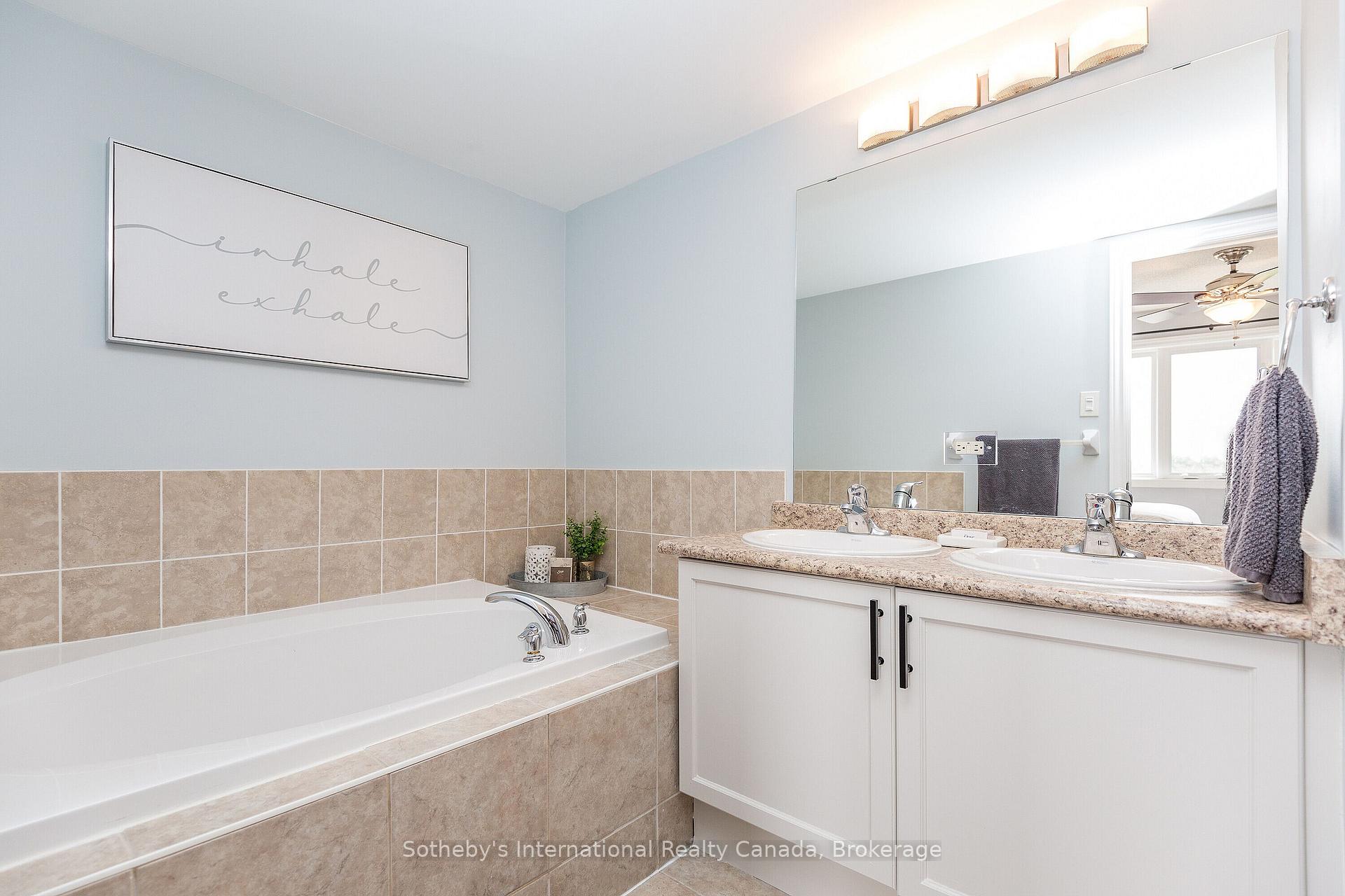 Photo 11 of 32 Joseph Trail, Collingwood — HOMEH