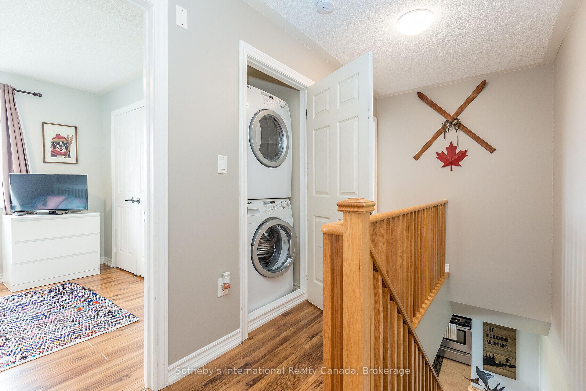 Photo 13 of 32 Joseph Trail, Collingwood — HOMEH