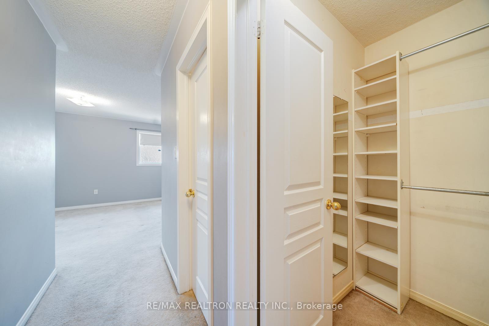 Photo 23 of 60 Harmony Road, Vaughan, Patterson — HOMEH
