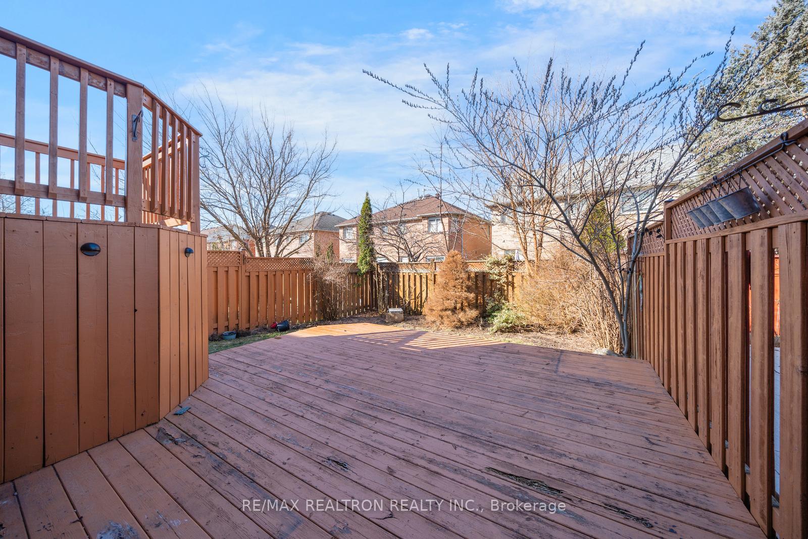 Photo 49 of 60 Harmony Road, Vaughan, Patterson — HOMEH
