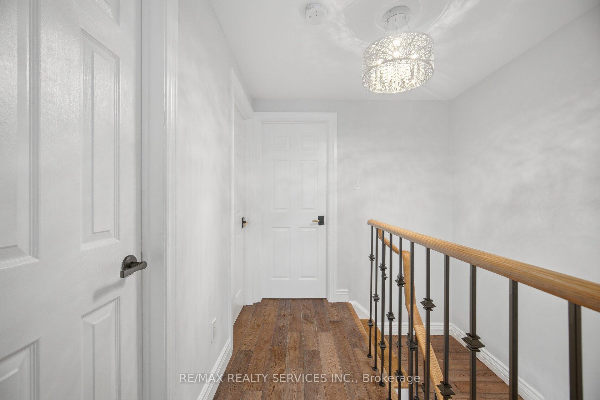 Photo 22 of 35 Glenmanor Drive, Brampton, Heart Lake West — HOMEH