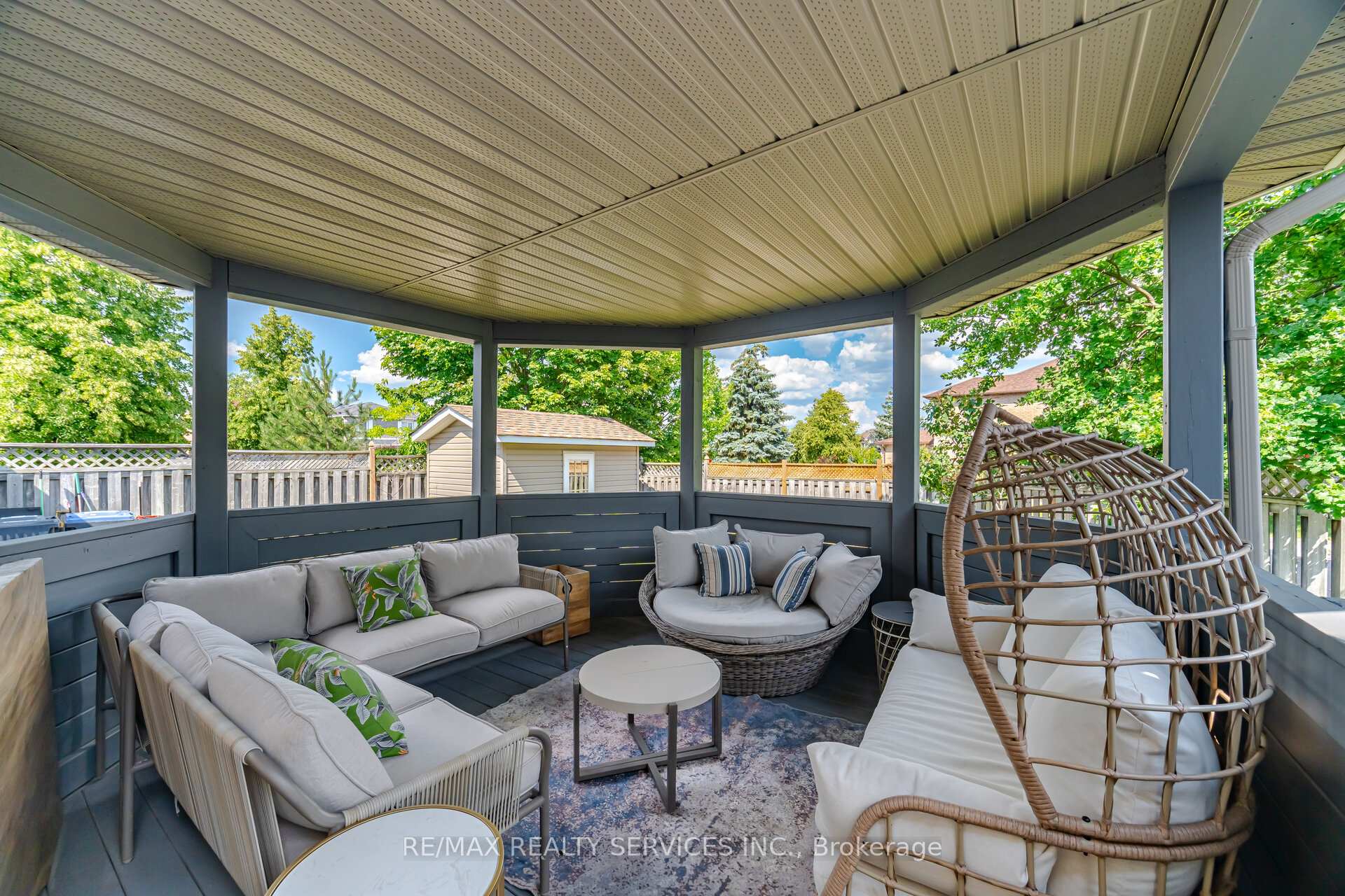 Photo 43 of 35 Glenmanor Drive, Brampton, Heart Lake West — HOMEH