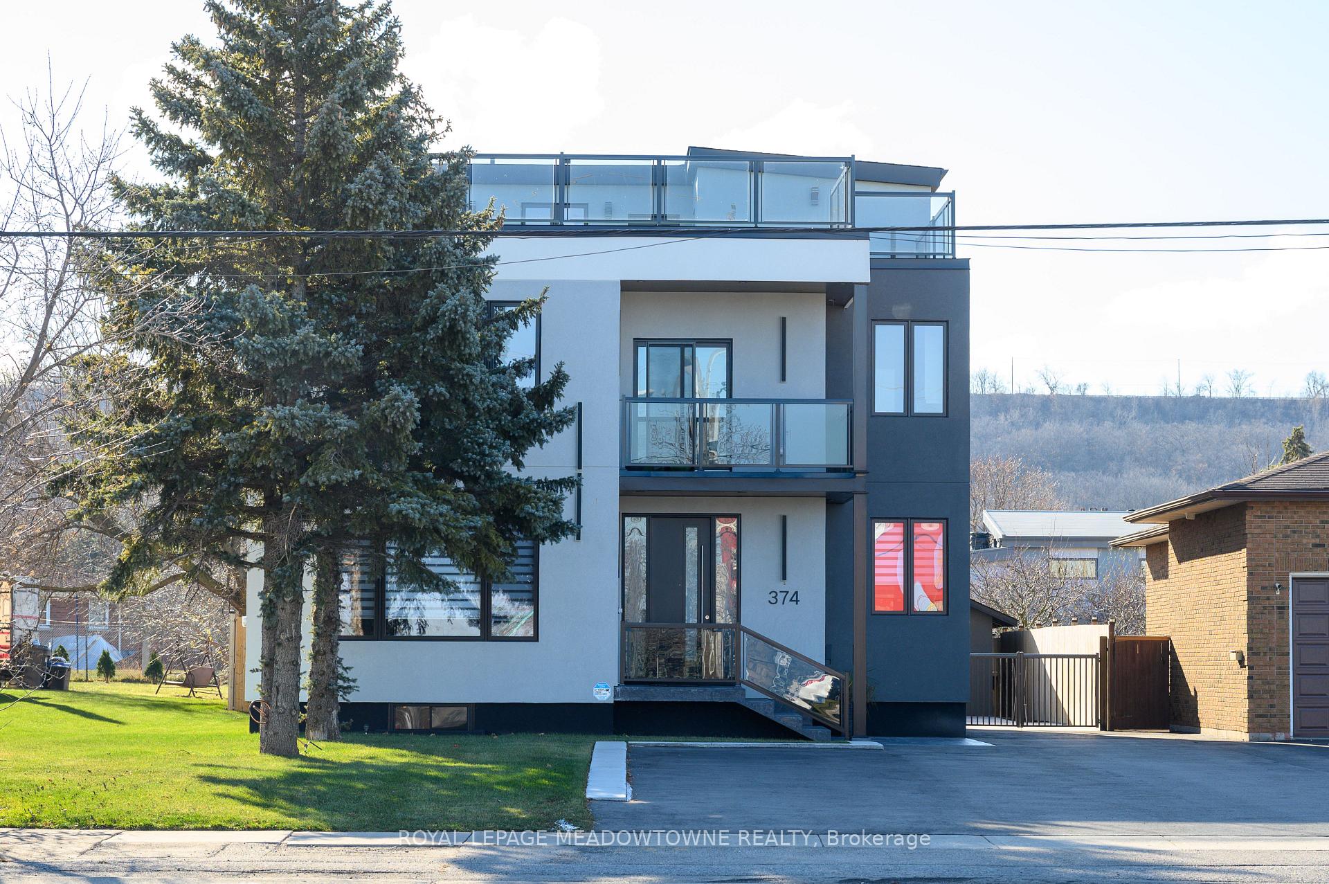 Photo 2 of 374 Highway 8, Hamilton, Stoney Creek — HOMEH