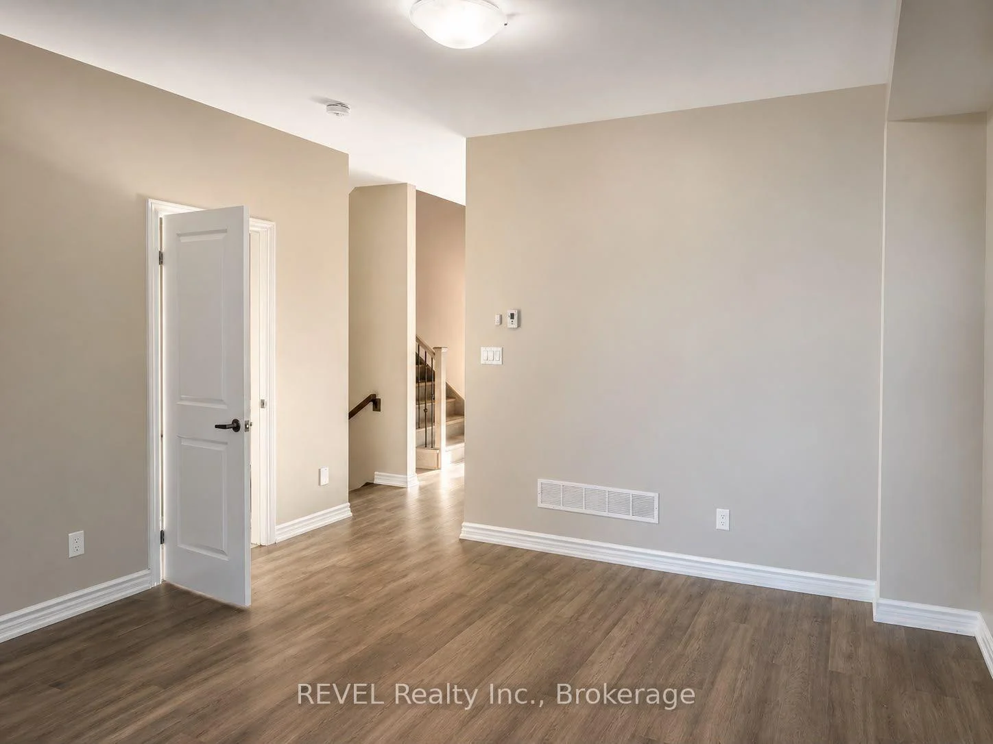 Photo 2 of 4 Mclaughlin Street, Welland, Lincoln/Crowland — HOMEH