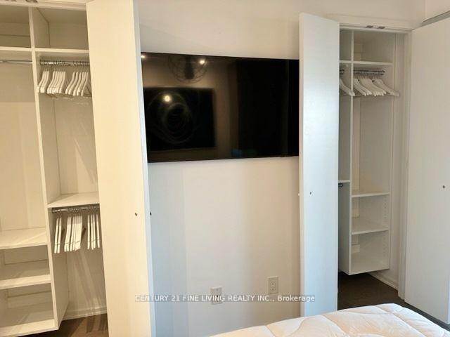 Photo 9 of Unit 6202, 1 Bloor Street E, Toronto, Church-Yonge Corridor — HOMEH