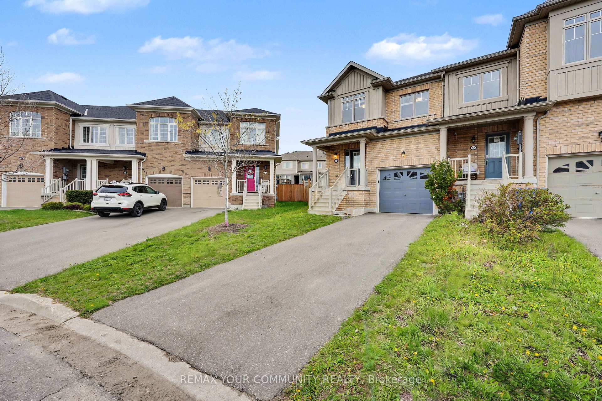 Photo 3 of 56 Skinner Drive, Guelph, Grange Road — HOMEH