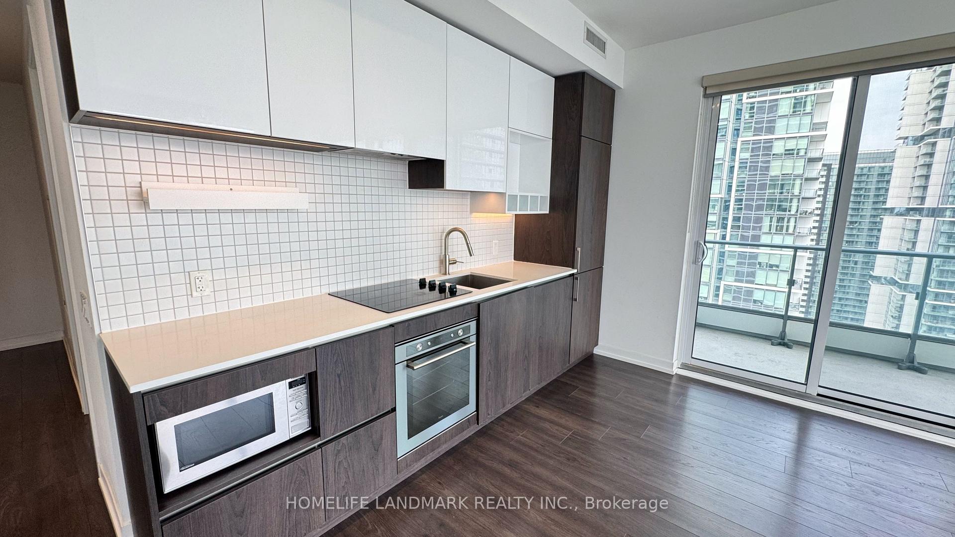 Photo 6 of Unit 3306, 950 Portage Parkway, Vaughan, Vaughan Corporate Centre — HOMEH