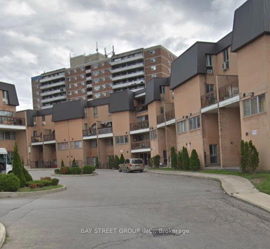 Front of Unit 1008, 100 Mornelle Court