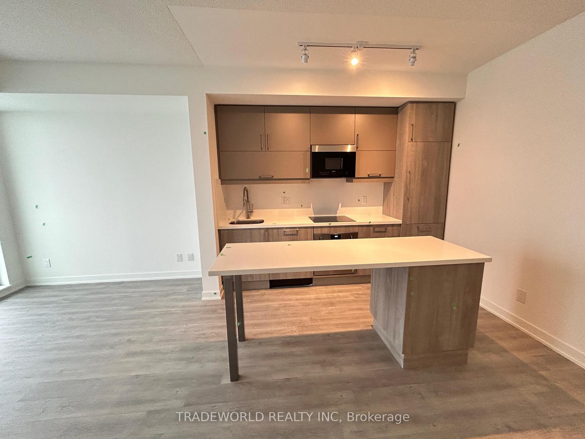 Photo 3 of Unit 1118, 8119 Birchmount Road, Markham, Unionville — HOMEH