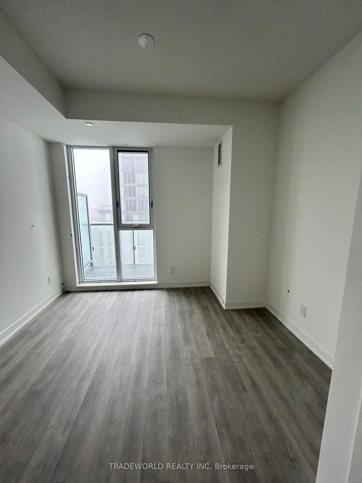 Photo 6 of Unit 1118, 8119 Birchmount Road, Markham, Unionville — HOMEH