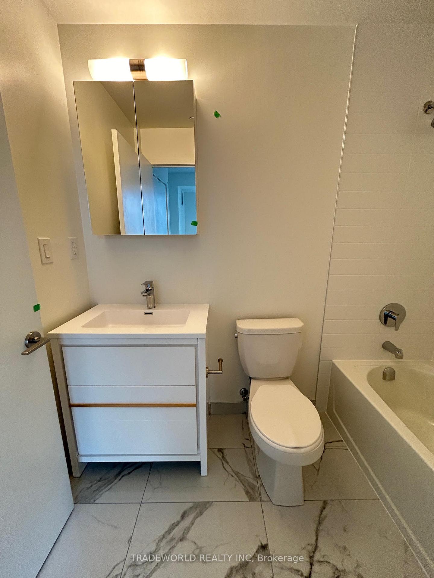 Photo 8 of Unit 1118, 8119 Birchmount Road, Markham, Unionville — HOMEH