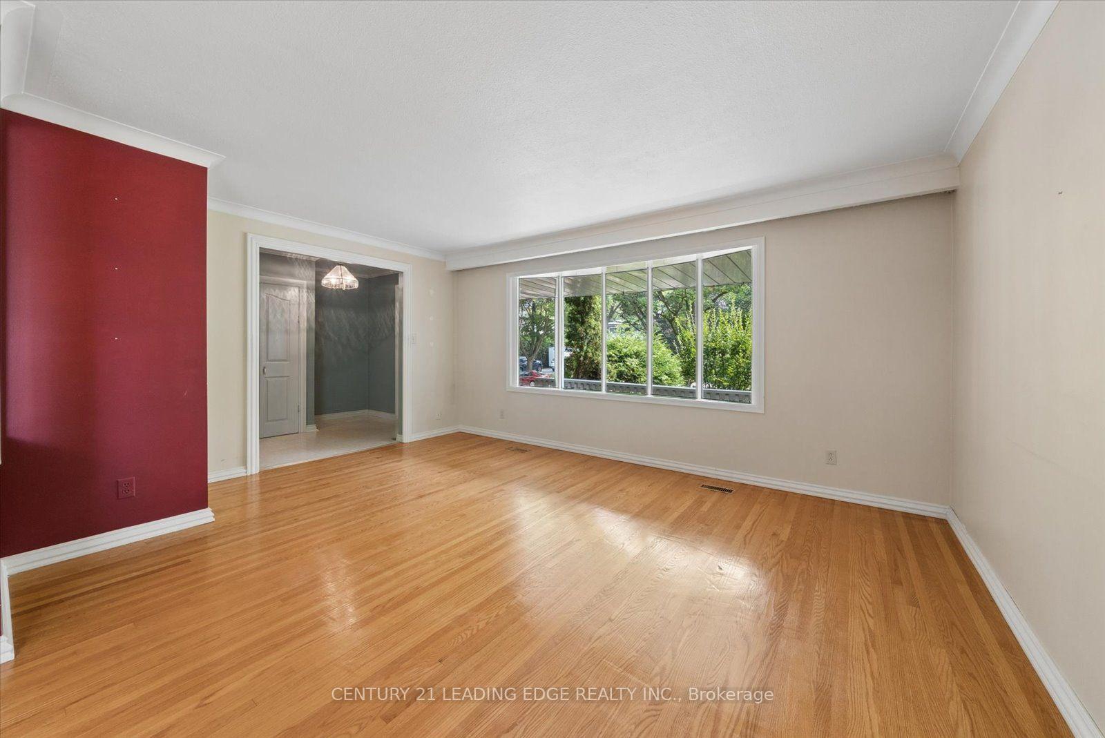 Photo 10 of 6 Thomas Kinnear Court, Markham, Sherwood-Amberglen — HOMEH