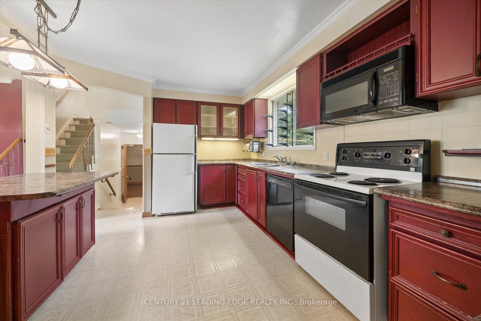 Photo 16 of 6 Thomas Kinnear Court, Markham, Sherwood-Amberglen — HOMEH