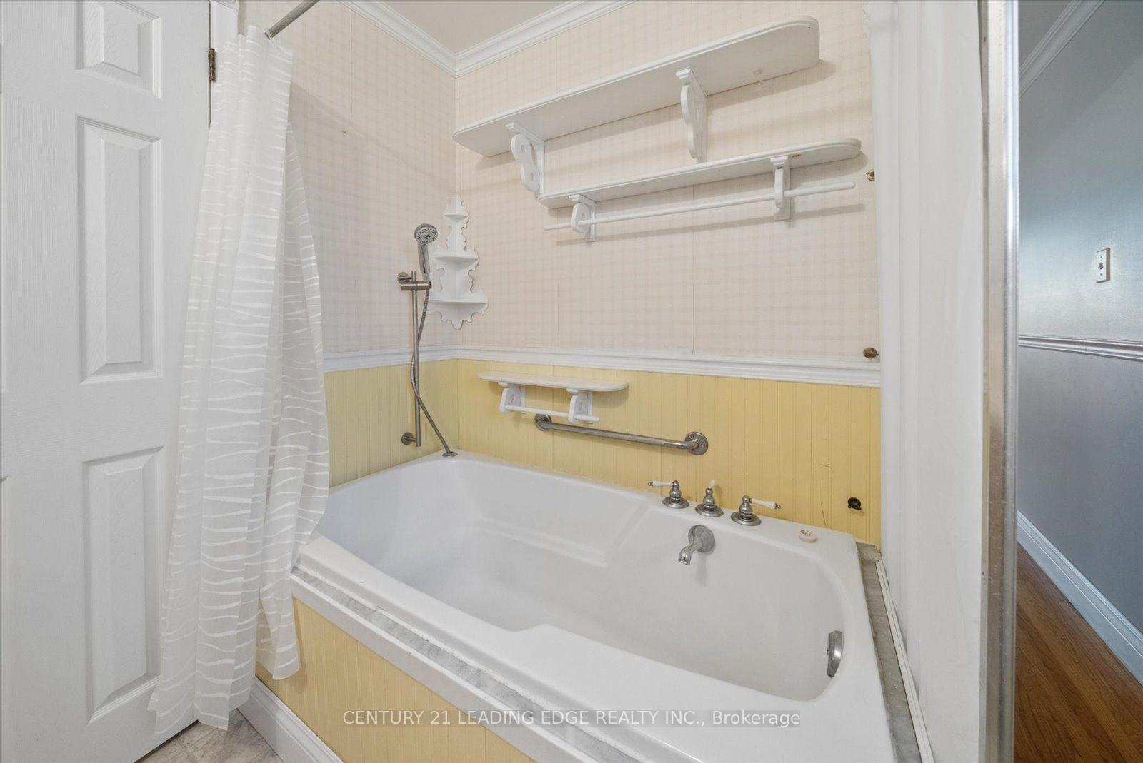 Photo 43 of 6 Thomas Kinnear Court, Markham, Sherwood-Amberglen — HOMEH