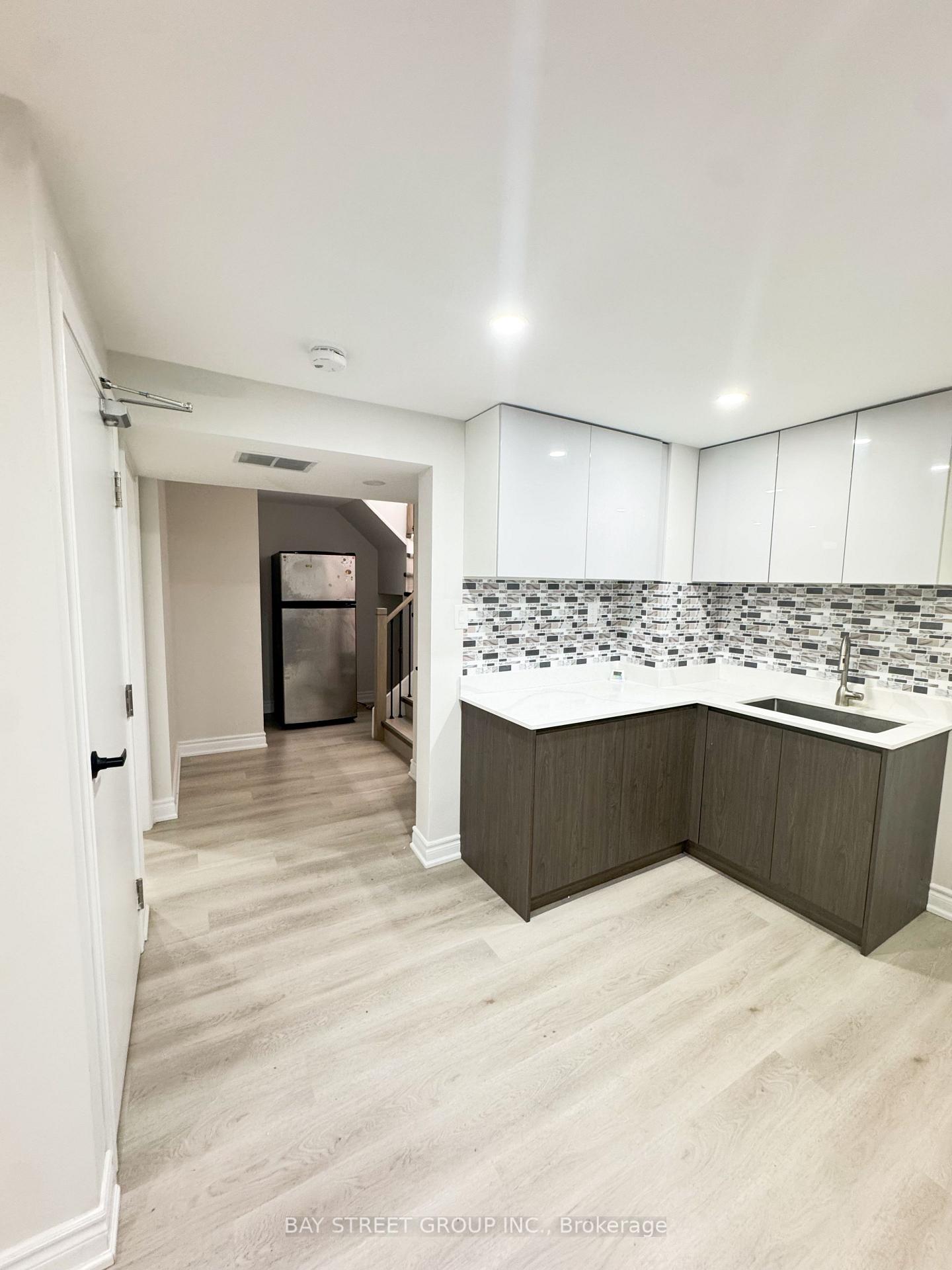 Photo 2 of Unit Bsmt, 144 Raymerville Drive, Markham, Raymerville — HOMEH