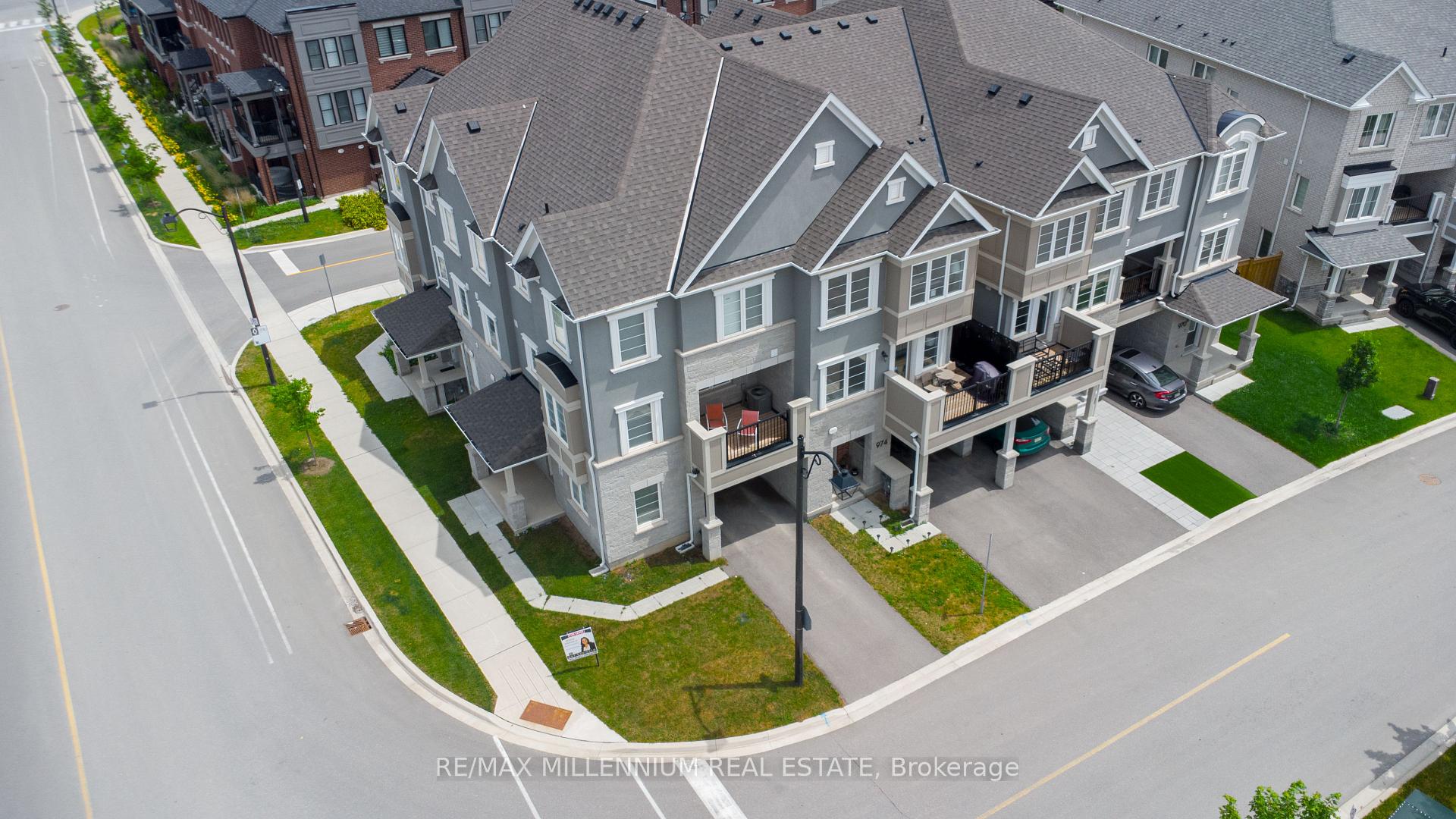 Photo 1 of 974 Hickory Crescent, Milton, Cobban — HOMEH
