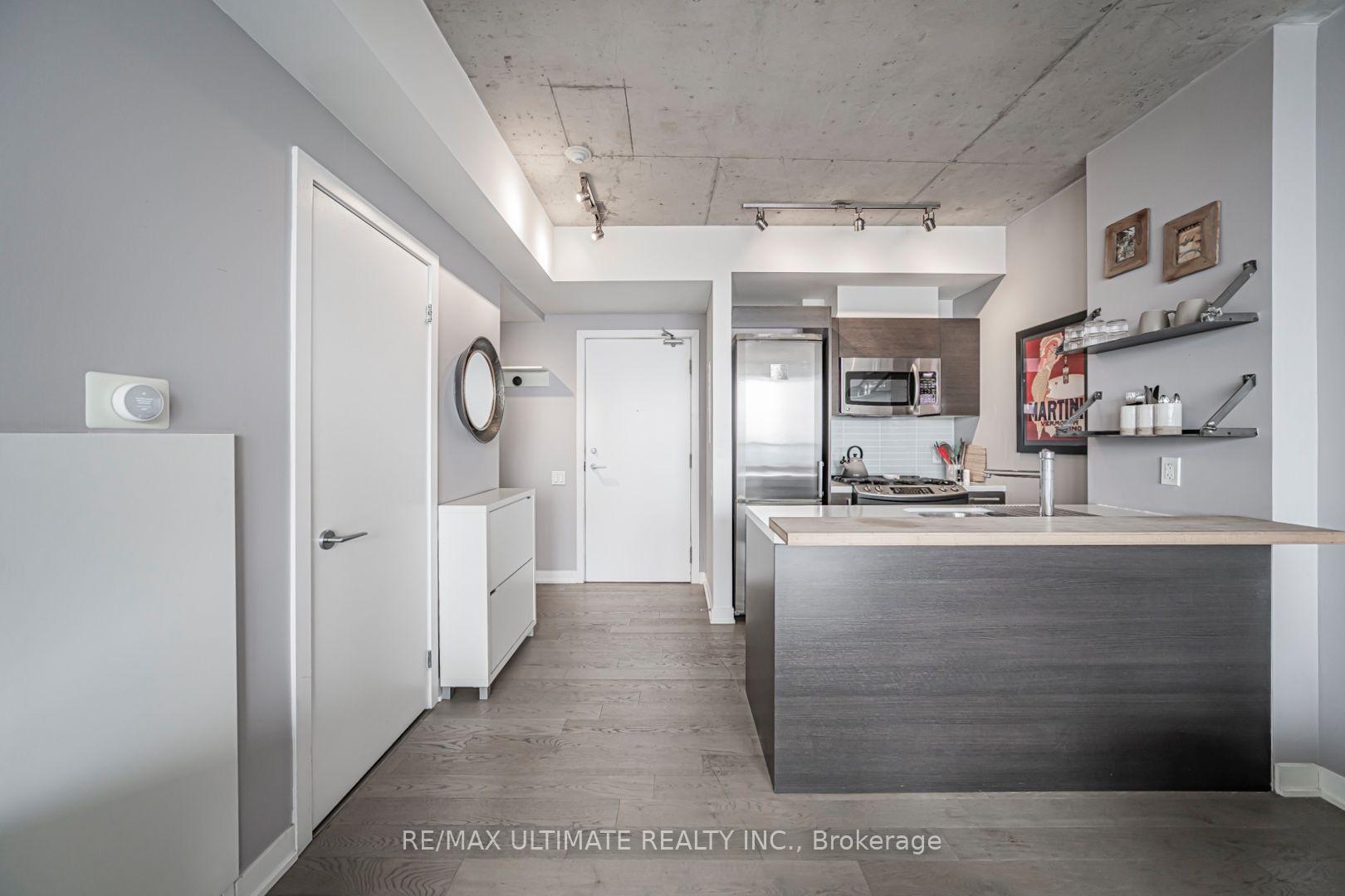 Photo 5 of Unit 1108, 318 King Street E, Toronto, Moss Park — HOMEH