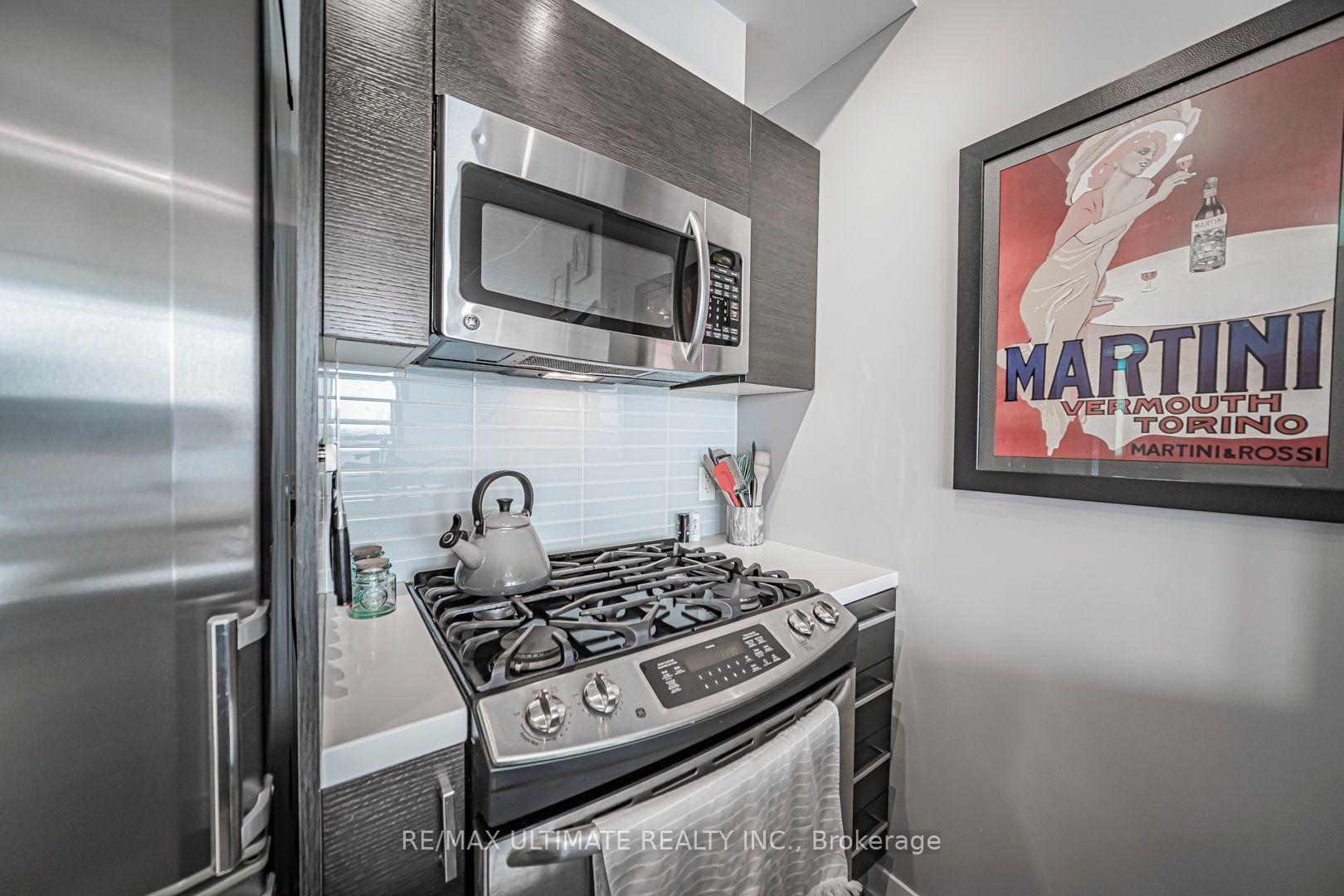 Photo 10 of Unit 1108, 318 King Street E, Toronto, Moss Park — HOMEH