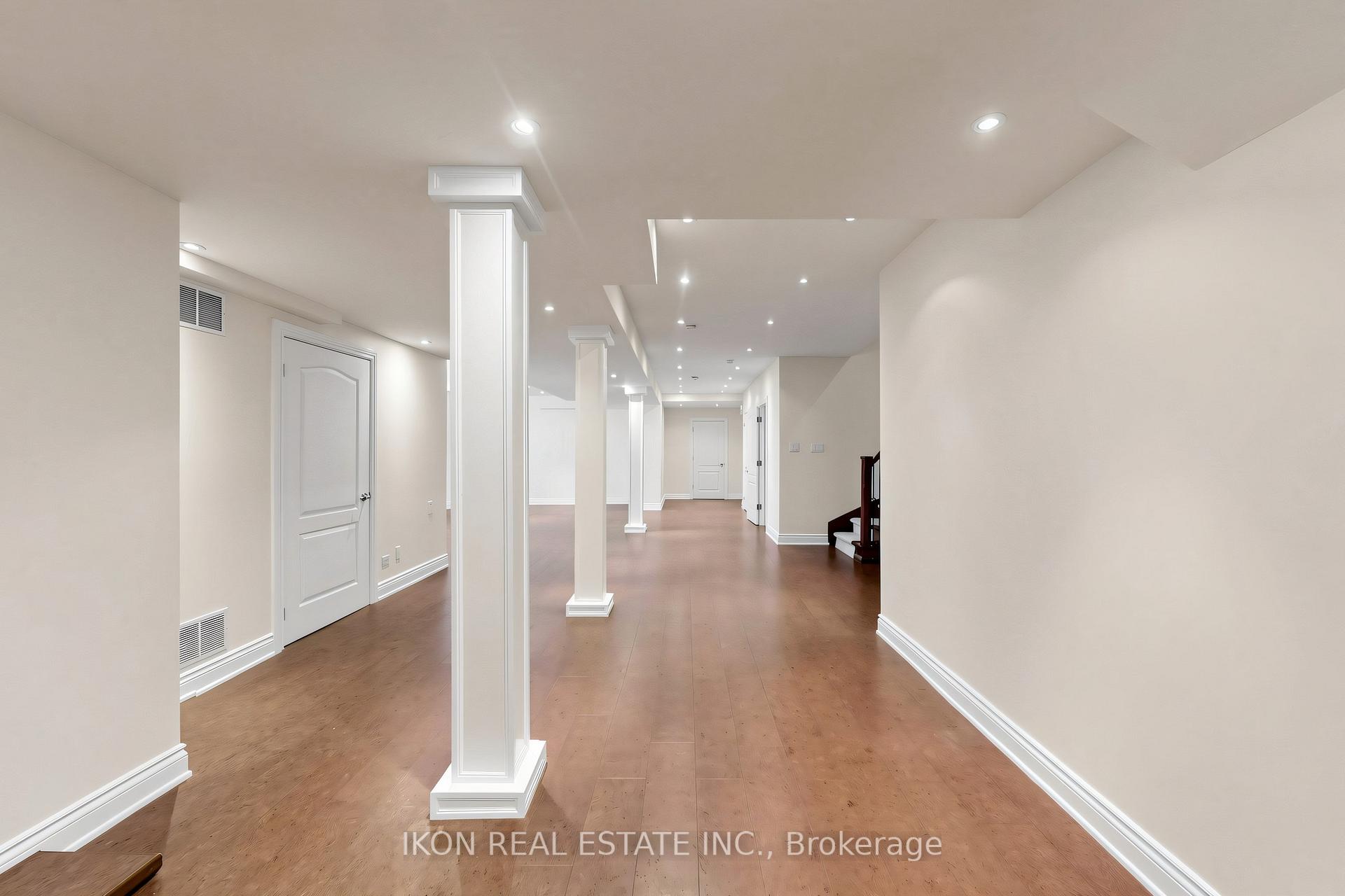 Photo 43 of 20 16th Lane, Markham, Unionville — HOMEH