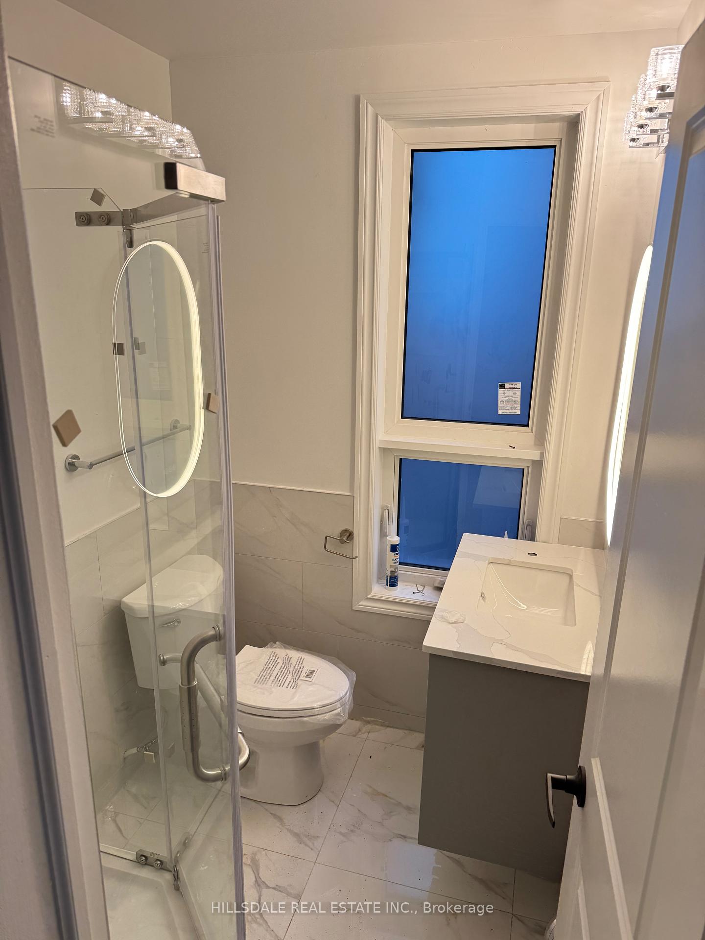 Photo 4 of Unit UPPER UNIT, 687 Markham Street, Toronto, The Annex — HOMEH