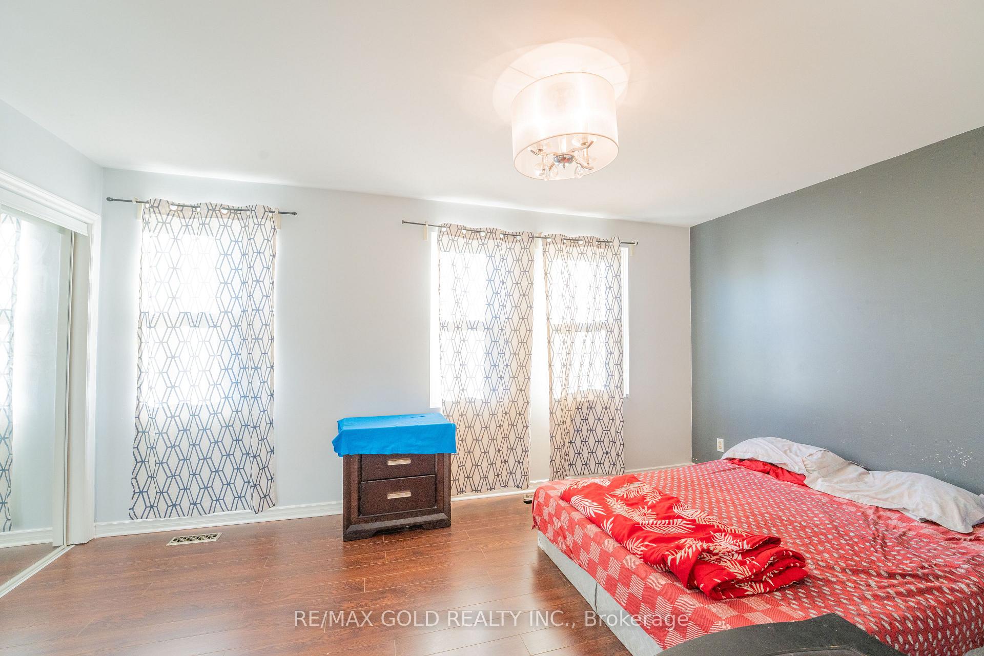 Photo 19 of Unit 107, 900 Central Park Drive, Brampton, Northgate — HOMEH