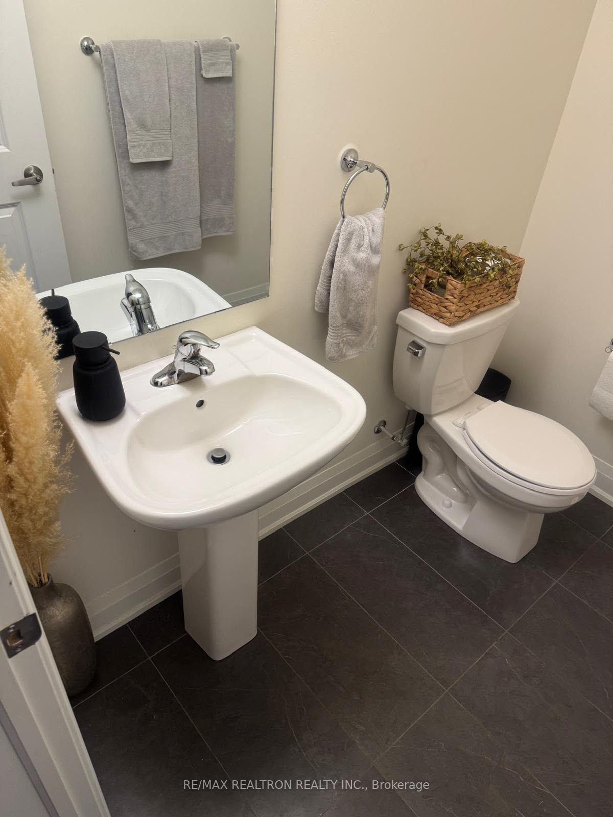 Photo 6 of Unit 1204, 1695 Dersan Street, Pickering, Duffin Heights — HOMEH