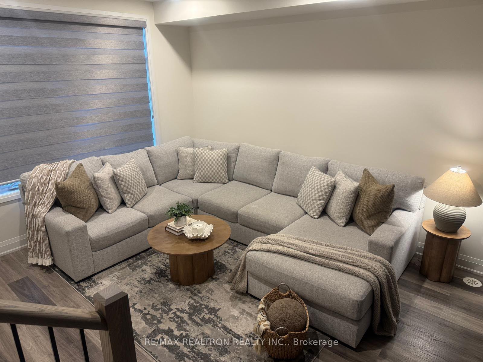 Photo 9 of Unit 1204, 1695 Dersan Street, Pickering, Duffin Heights — HOMEH
