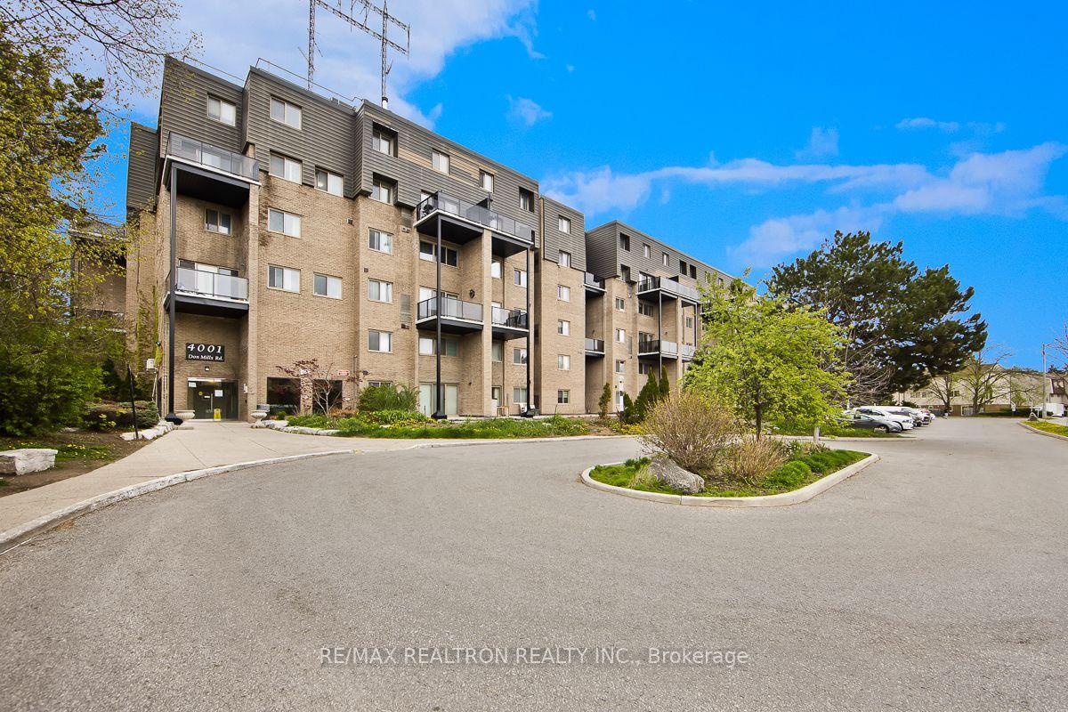 Front of Unit 235, 4001 Don Mills Road