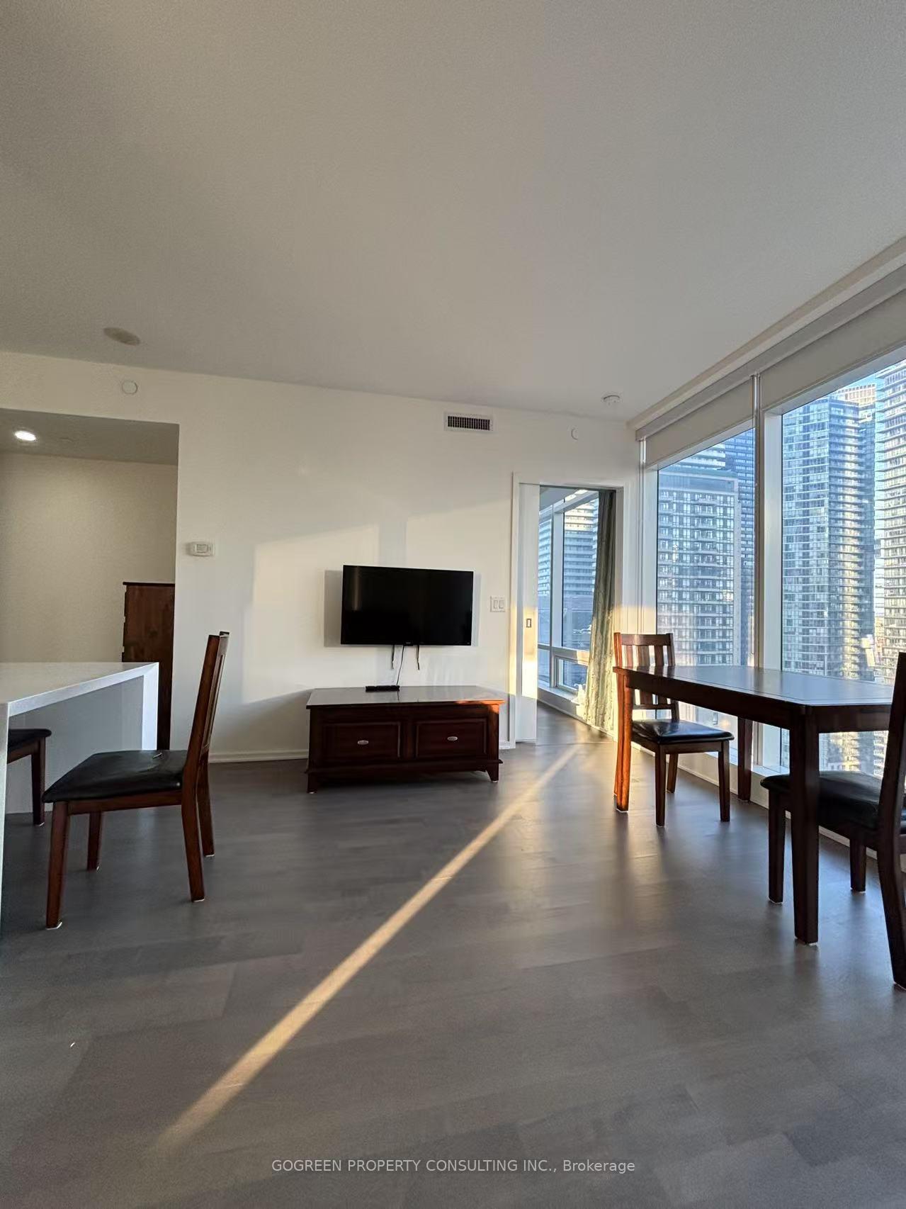 Photo 6 of Unit 1807, 1 Bloor Street E, Toronto, Church-Yonge Corridor — HOMEH