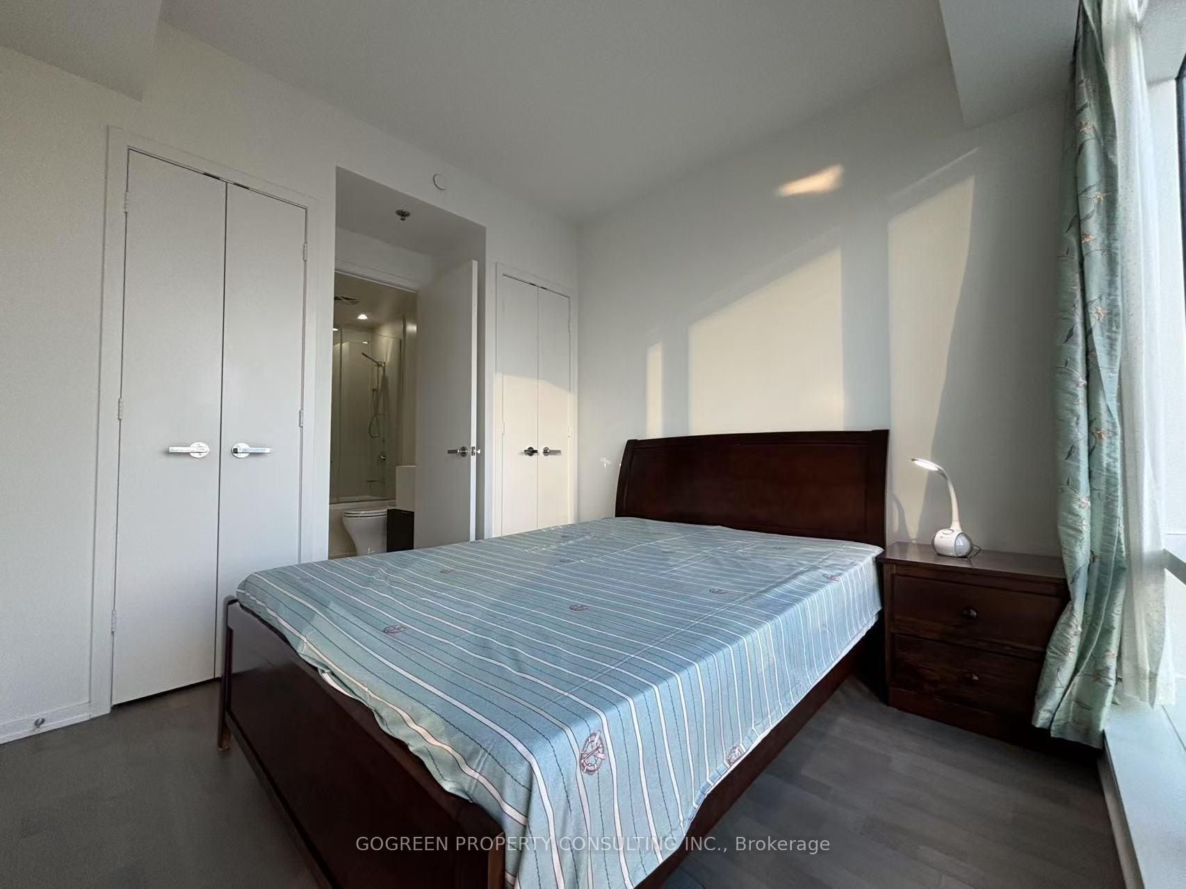 Photo 8 of Unit 1807, 1 Bloor Street E, Toronto, Church-Yonge Corridor — HOMEH