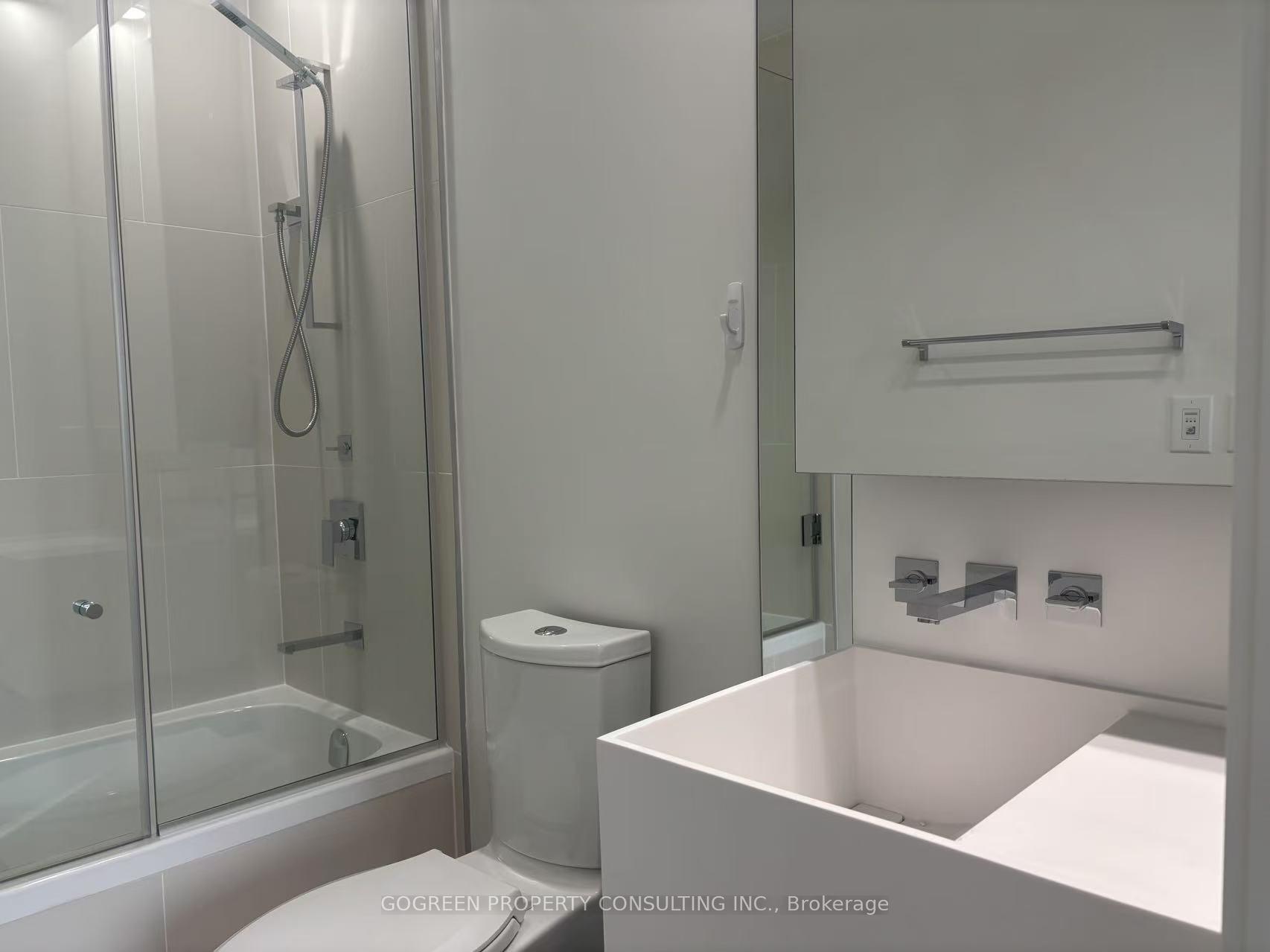 Photo 9 of Unit 1807, 1 Bloor Street E, Toronto, Church-Yonge Corridor — HOMEH