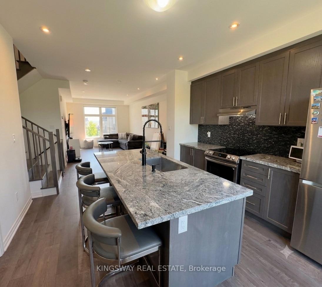 Photo 4 of 26 Totten Trail, New Tecumseth, Tottenham — HOMEH