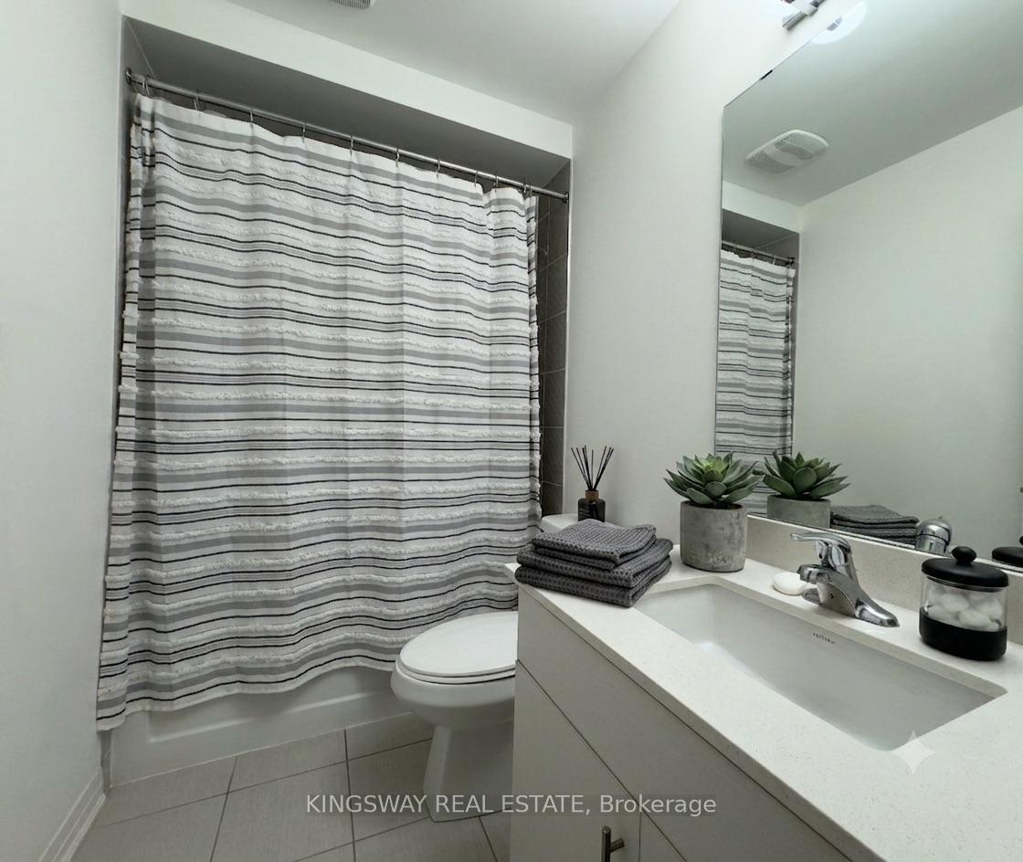Photo 11 of 26 Totten Trail, New Tecumseth, Tottenham — HOMEH