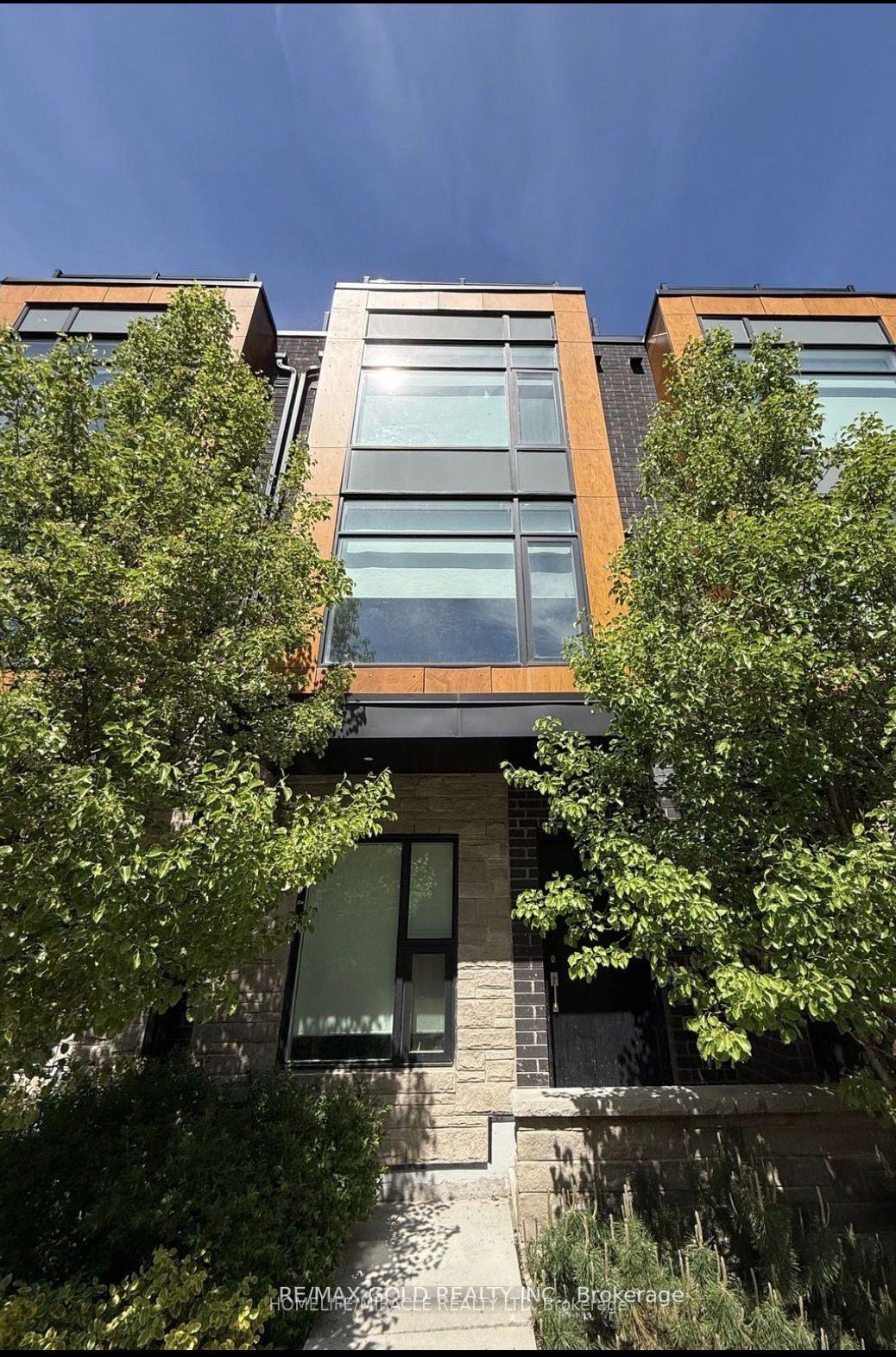 Photo 2 of Unit 98, 200 Malta Avenue, Brampton, Fletcher's Creek South — HOMEH